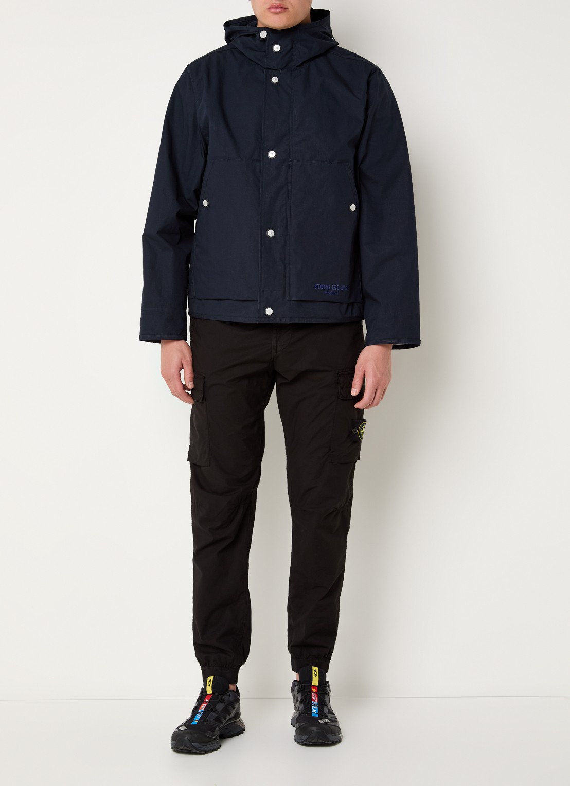 Stone Island S00X1 Marina jack met logo en capuchon - voorkant 5 donkerblauw