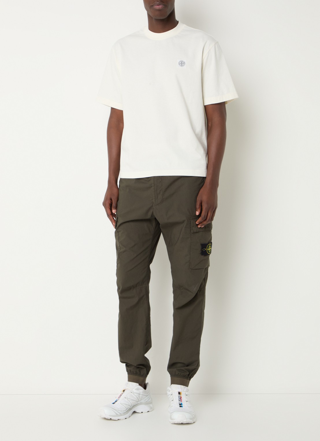 Stone Island S0115 T-shirt met logo - voorkant 5 ivoor