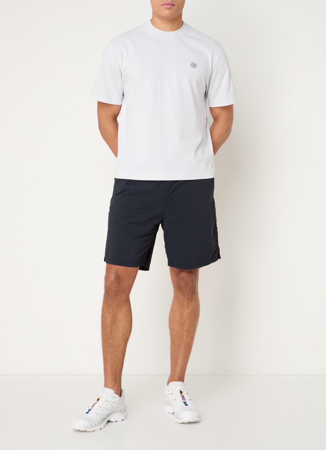 Stone Island S0115 T-shirt met logo - voorkant 4 lichtblauw