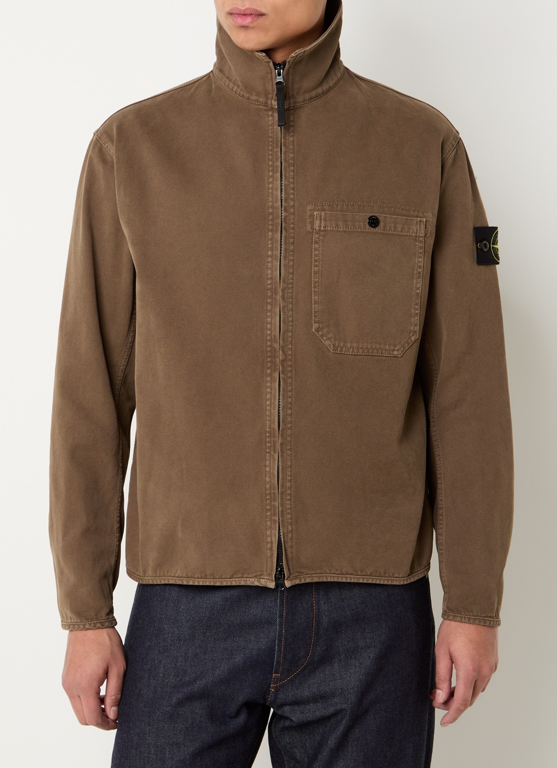 Stone Island S0184 spijkerjas met borstzak en logo - detail 4 lichtbruin