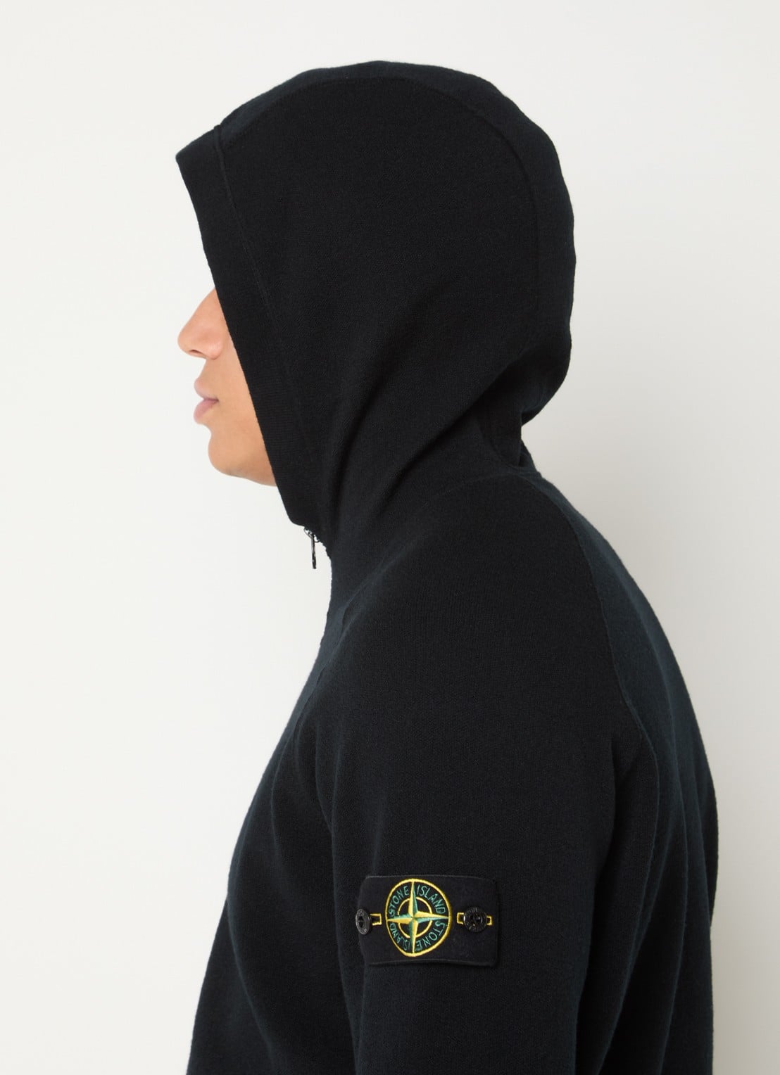 Stone Island S01A1 fijngebreid vest in scheerwolblend met logo - detail 3 zwart