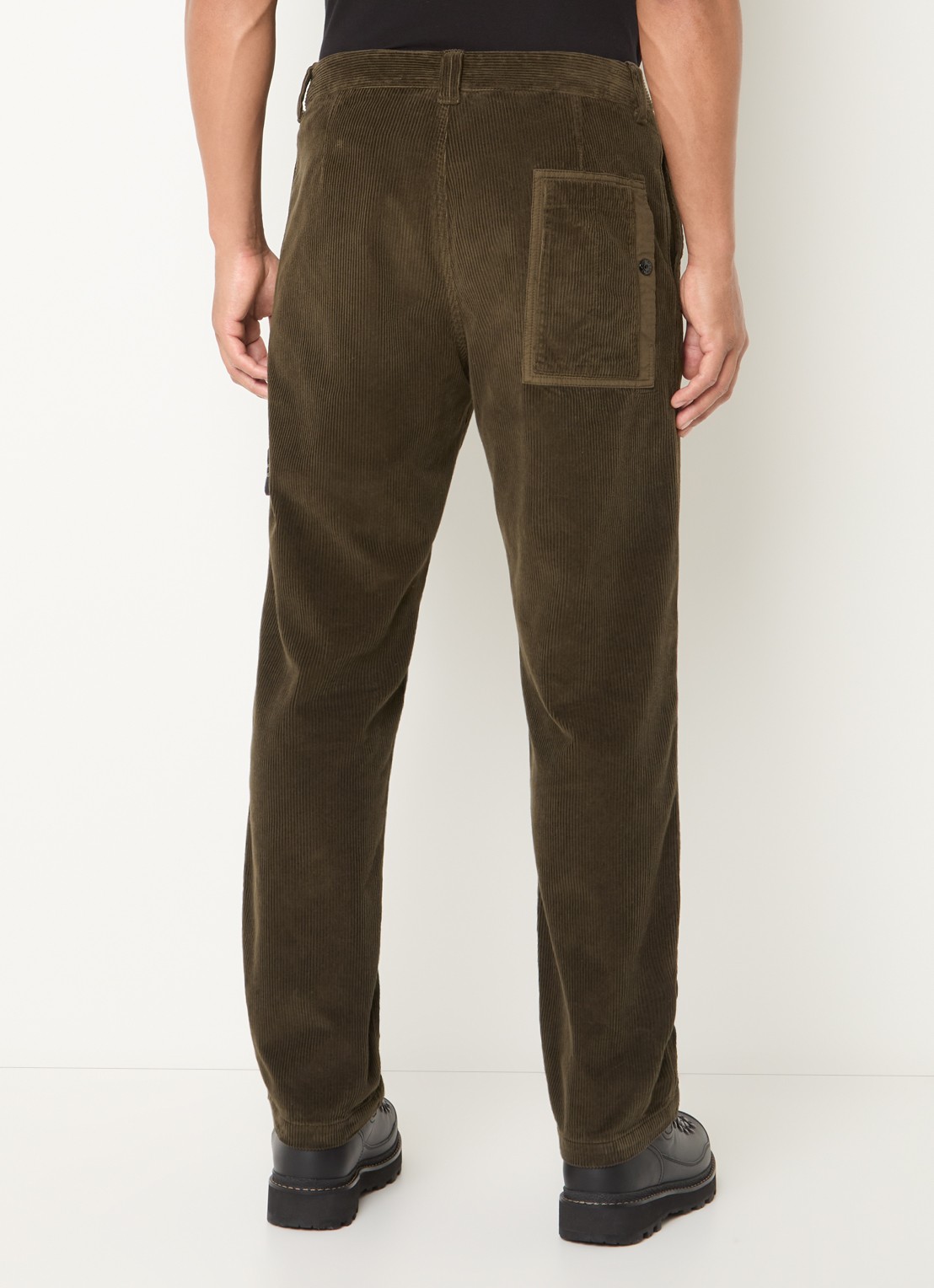 Stone Island S0212 straight fit broek van corduroy - achterkant donkerbruin