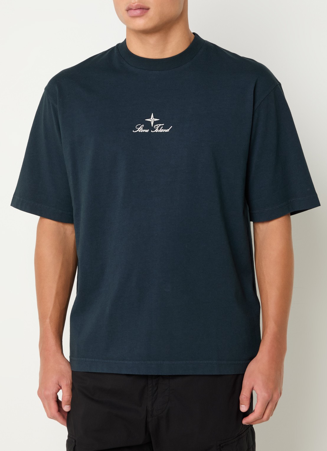 Stone Island S0234 T-shirt met logo- en backprint - achterkant indigo