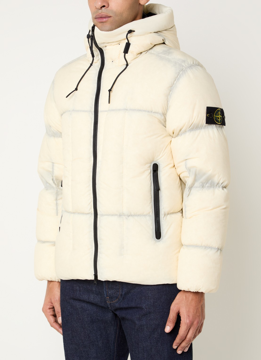 Stone Island S0302 puffer jack met donsvulling en capuchon - detail 3 gebroken wit