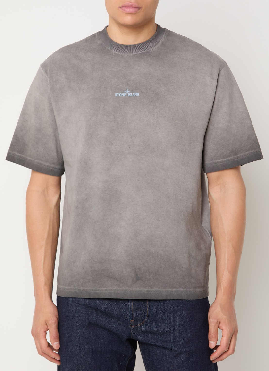 Stone Island S0366 T-shirt met logo- en backprint - achterkant grijs