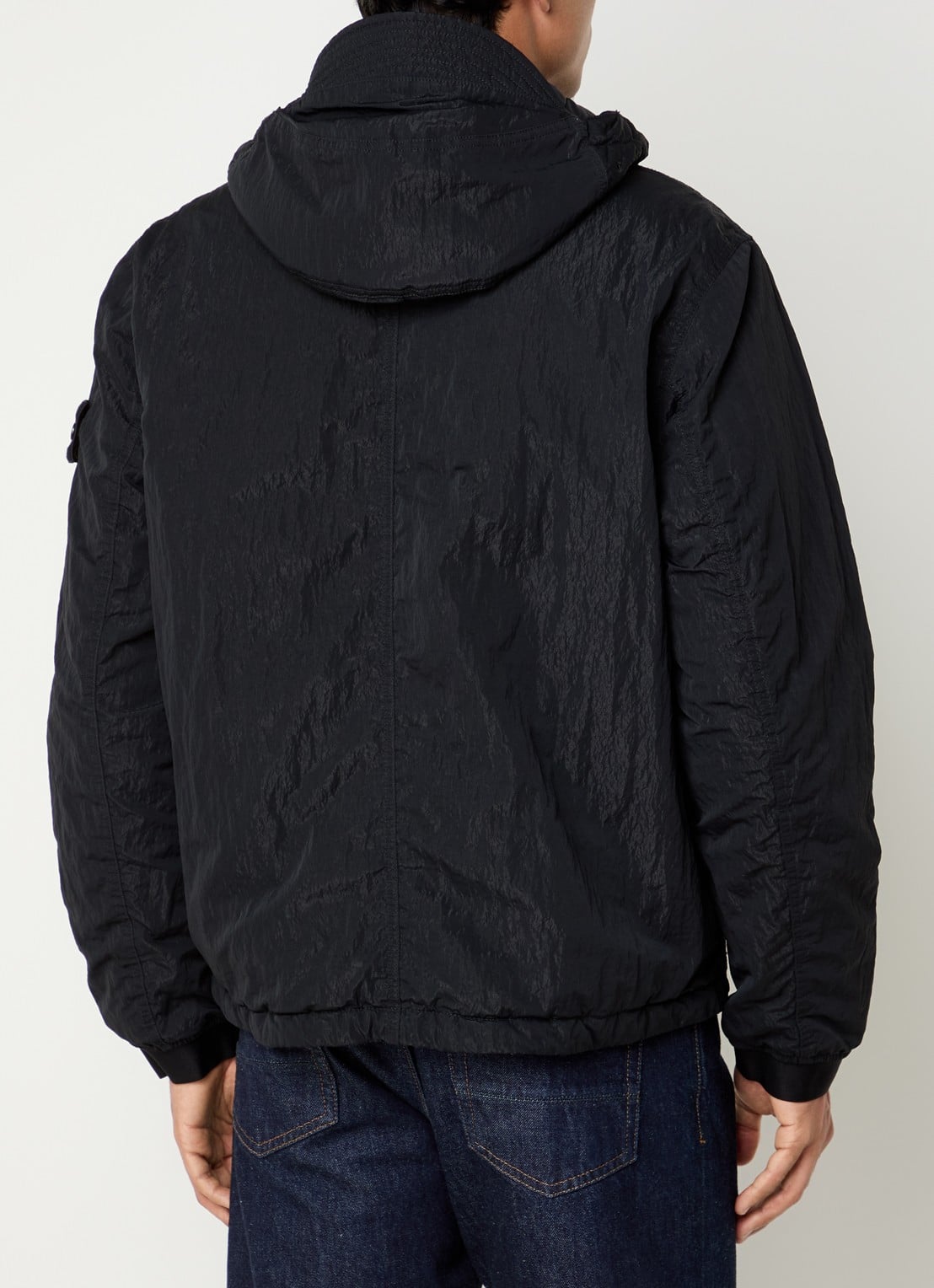 Stone Island S0405 jack met capuchon en logo - achterkant 6 zwart
