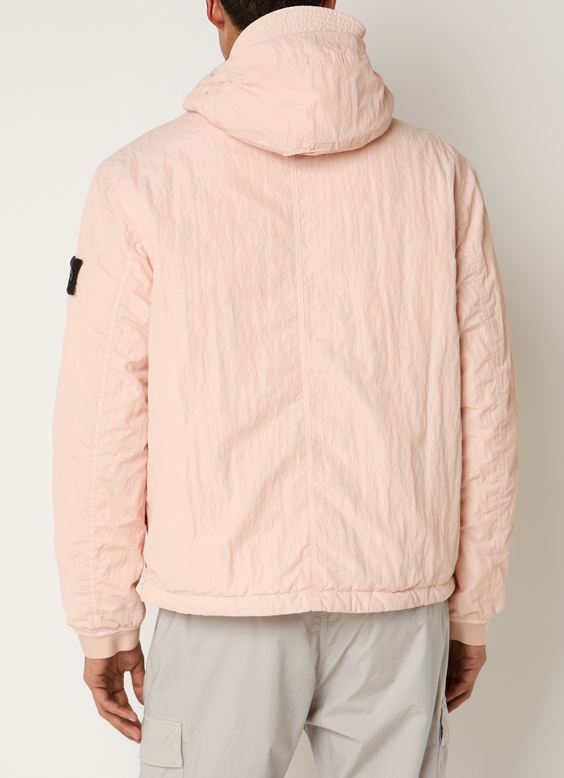 Stone Island S0405 jack met capuchon en logo - achterkant 6 roze