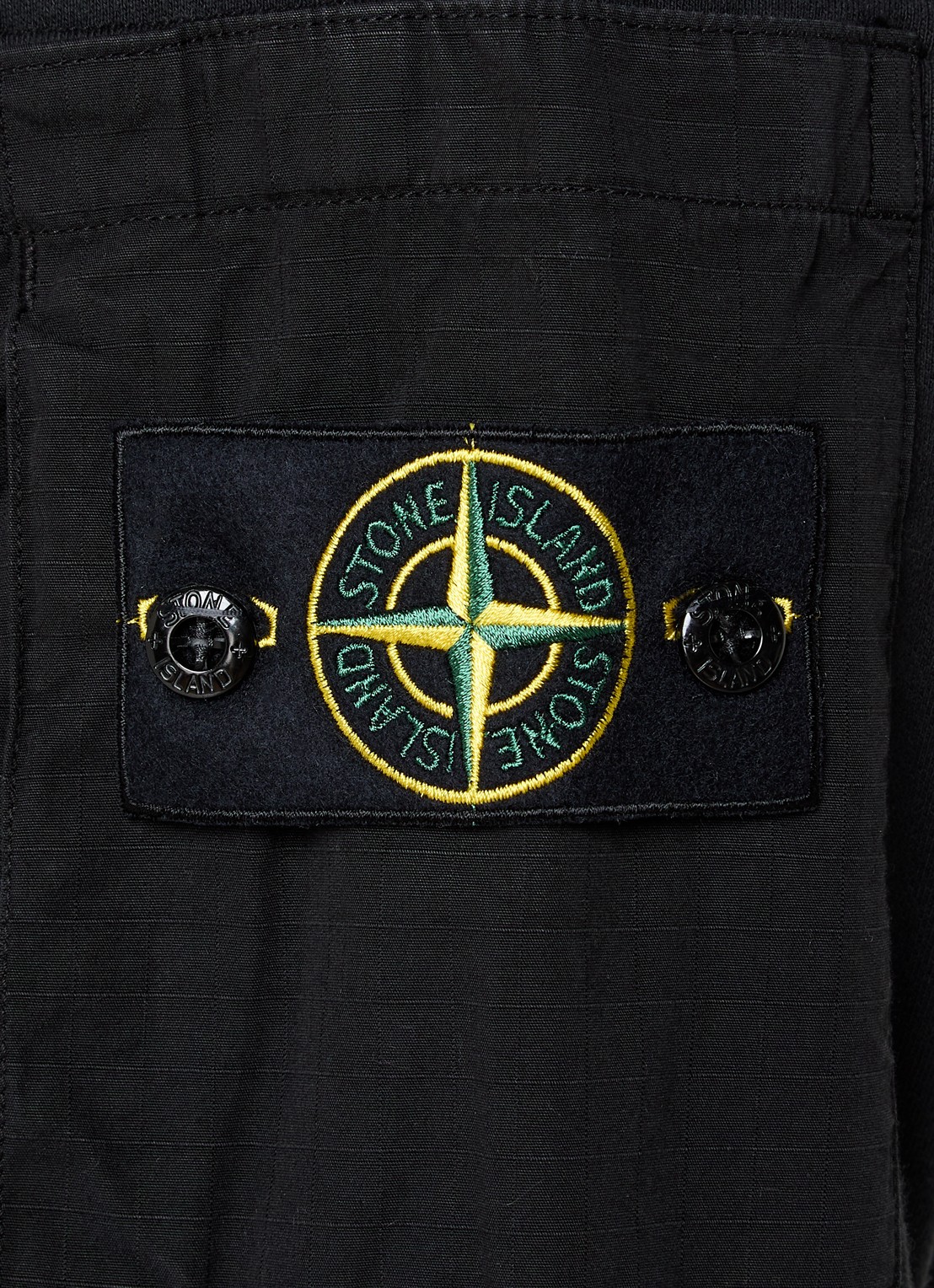 Stone Island S0410 sweater met opgestikte zak en logoborduring - detail 5 zwart