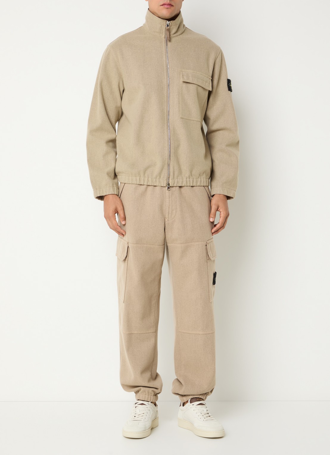 Stone Island S0451 overshirt in wolblend met borstzak - voorkant 5 beige