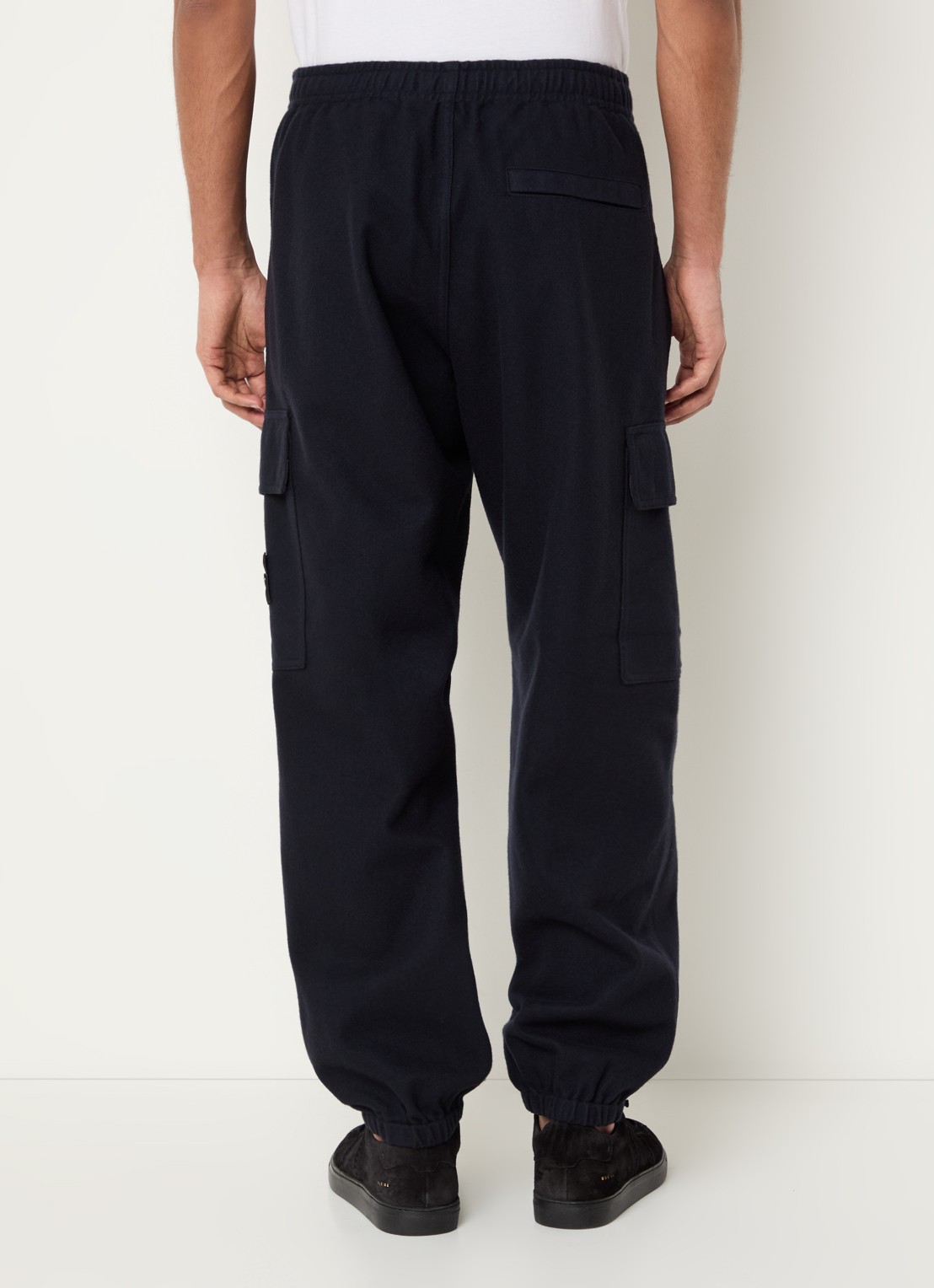 Stone Island S0451 tapered fit joggingbroek met steekzakken - achterkant 6 donkerblauw