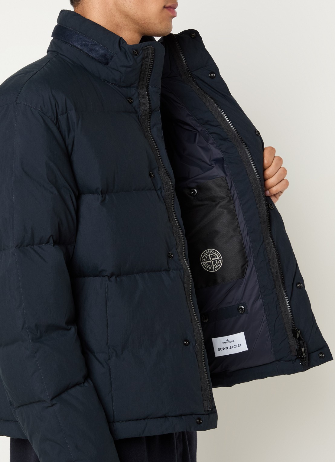 Stone Island S0462 jack met donsvulling en steekzakken - detail 4 donkerblauw