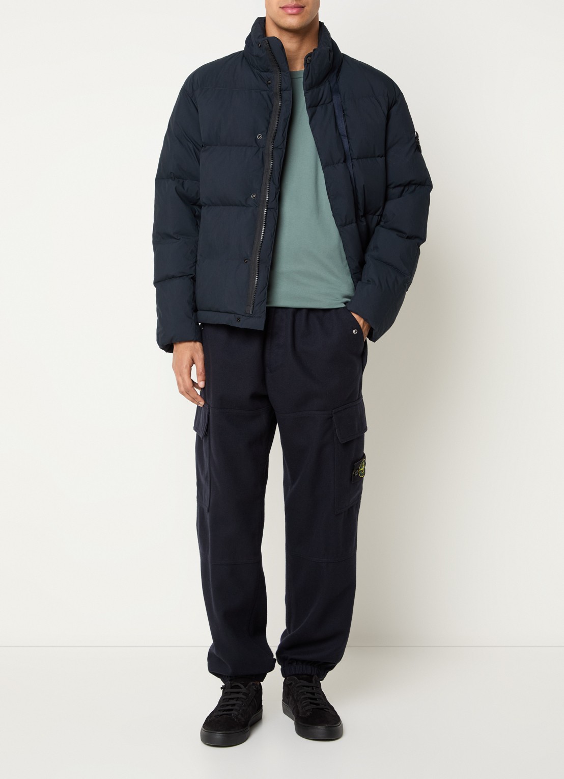 Stone Island S0462 jack met donsvulling en steekzakken - voorkant 2 donkerblauw