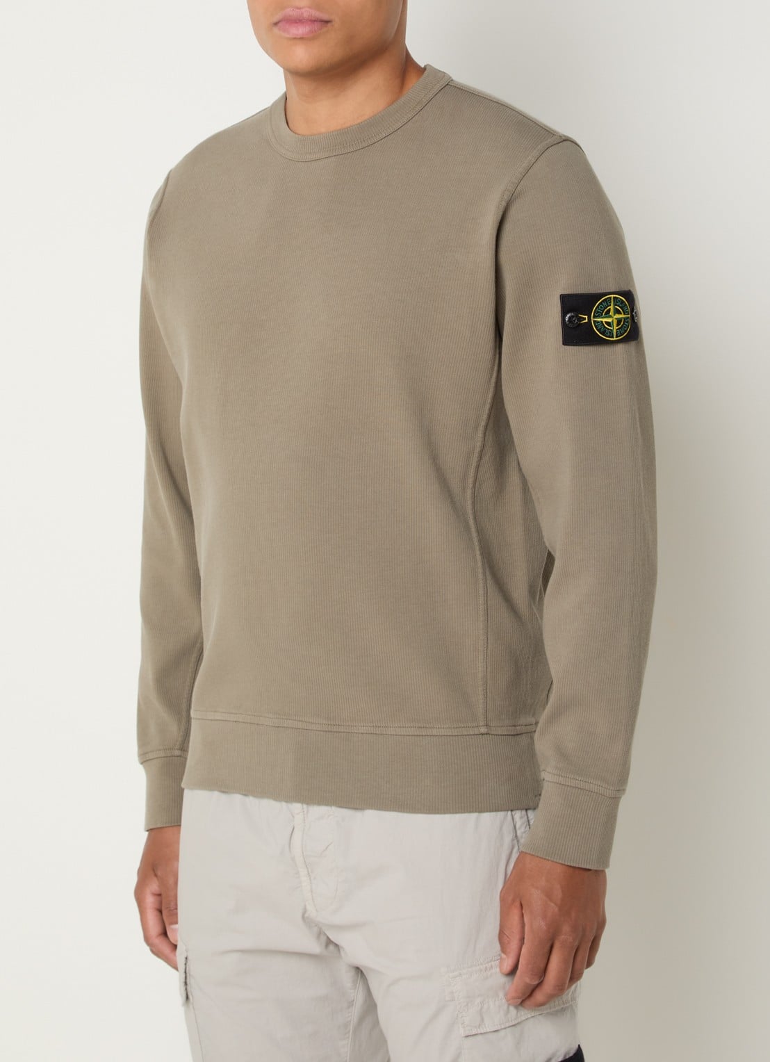 Stone Island S0472 sweater met logo - detail legergroen