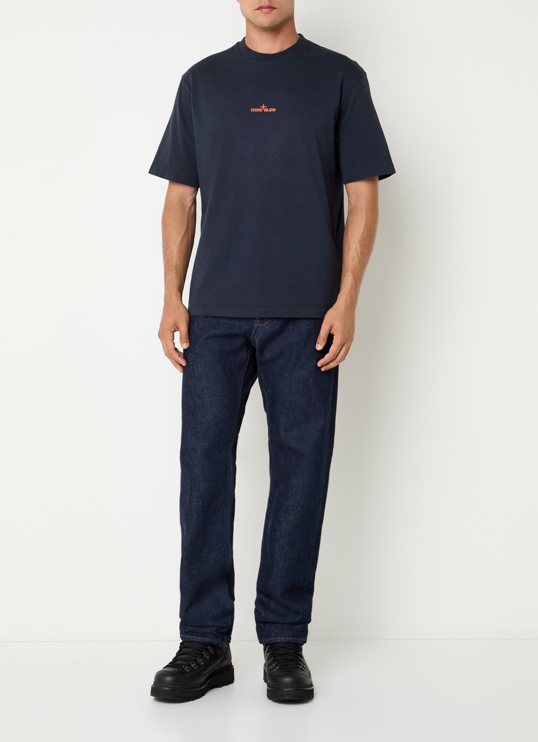 Stone Island S0534 T-shirt met logo- en backprint - voorkant 2 donkerblauw