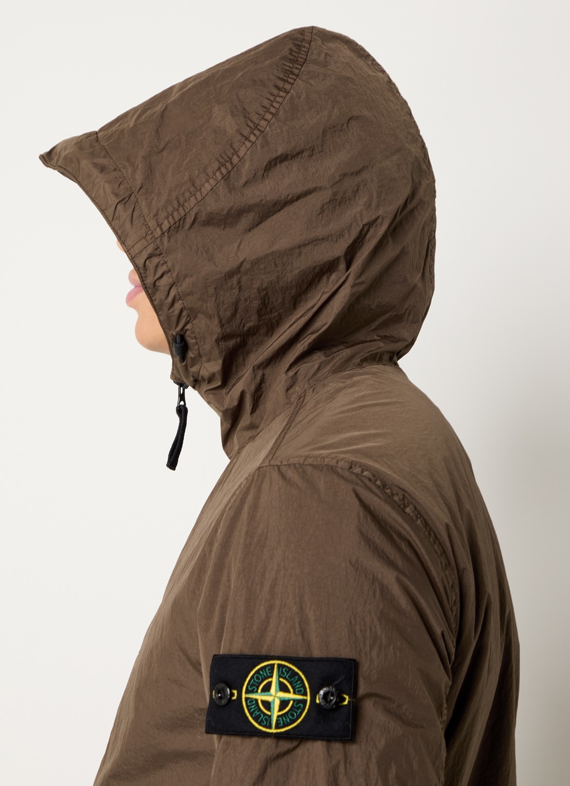 Stone Island S0A23 Jack met capuchon en logo - detail 2 beige