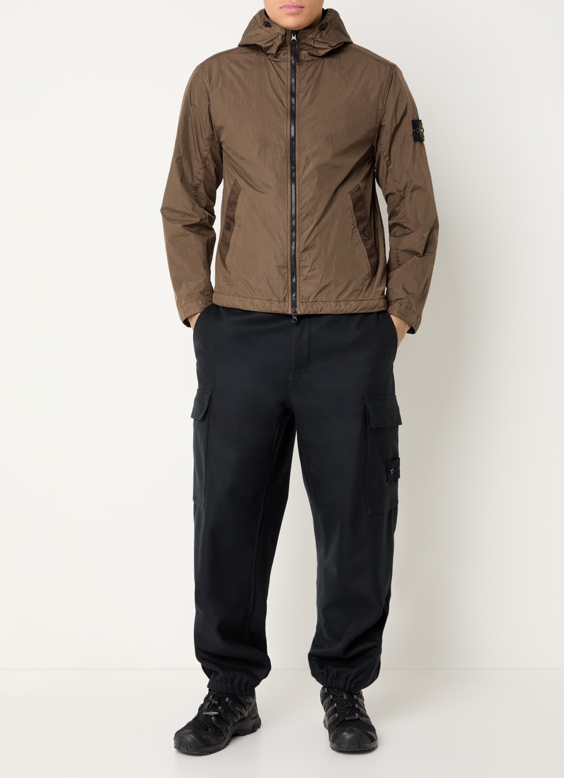 Stone Island S0A23 Jack met capuchon en logo - voorkant 5 beige