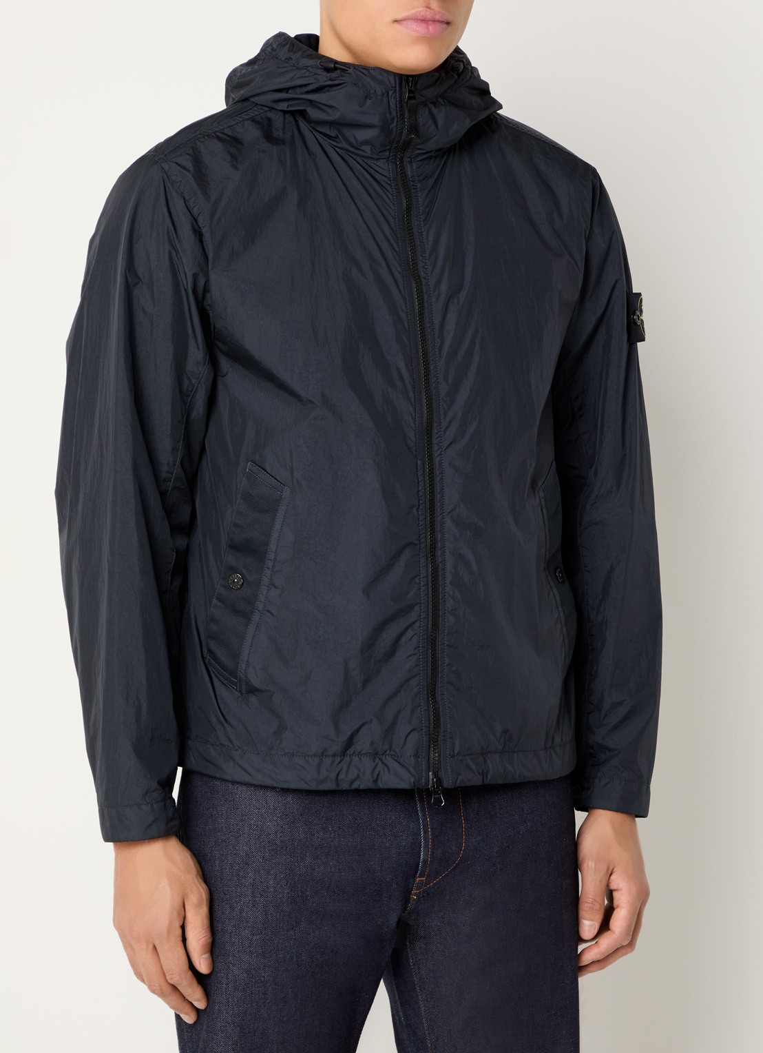 Stone Island S0A23 Jack met capuchon en logo - detail 2 donkerblauw