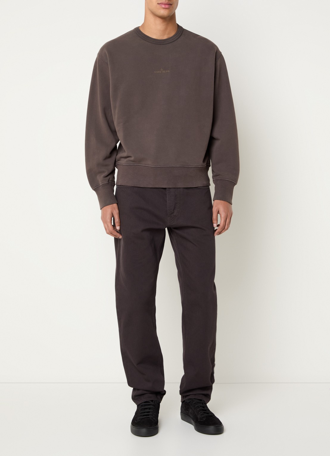 Stone Island S0E20 sweater met logoprint - voorkant 4 lichtbruin