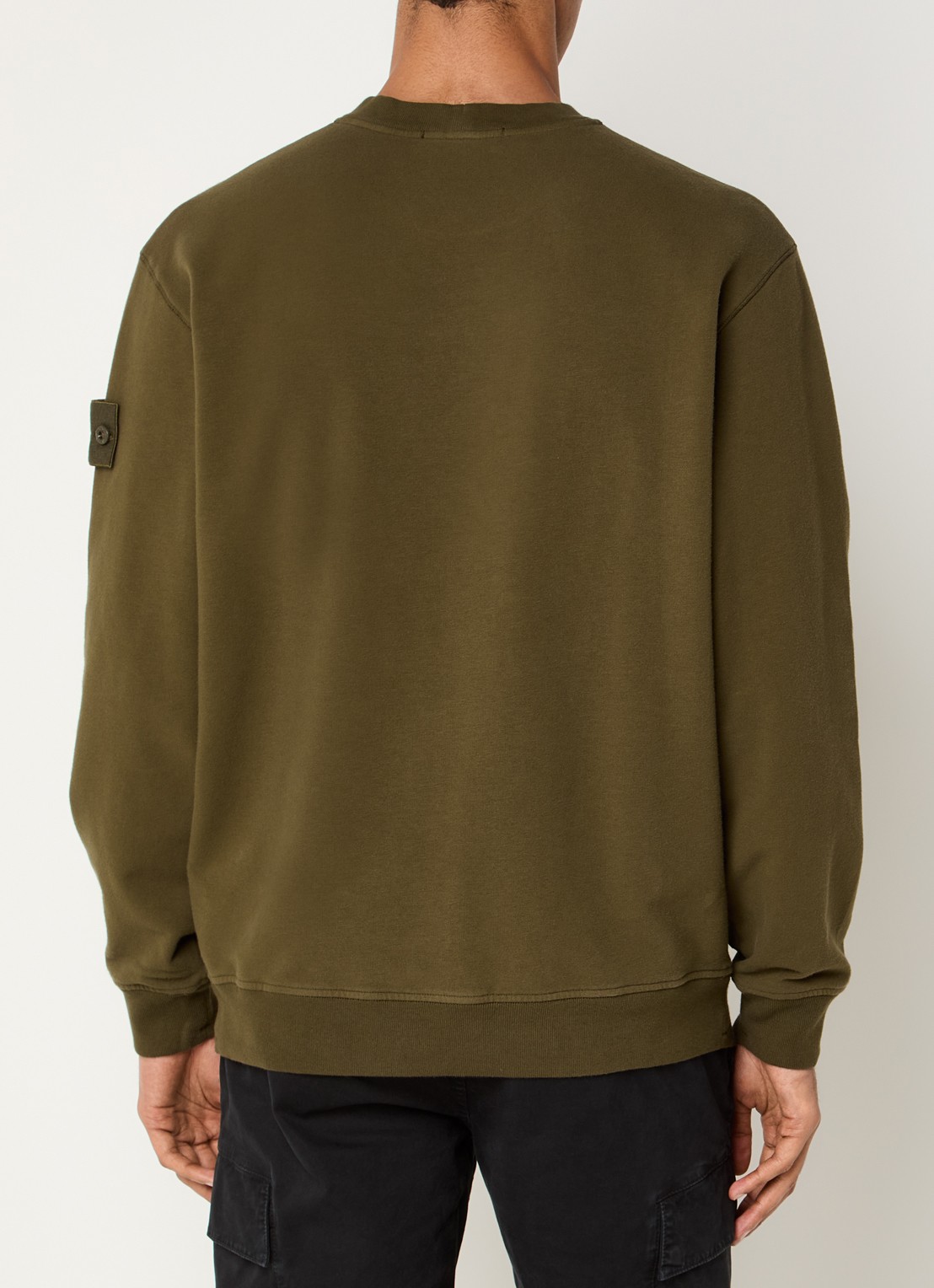 Stone Island S0F53 sweater met logo - achterkant bronsgroen
