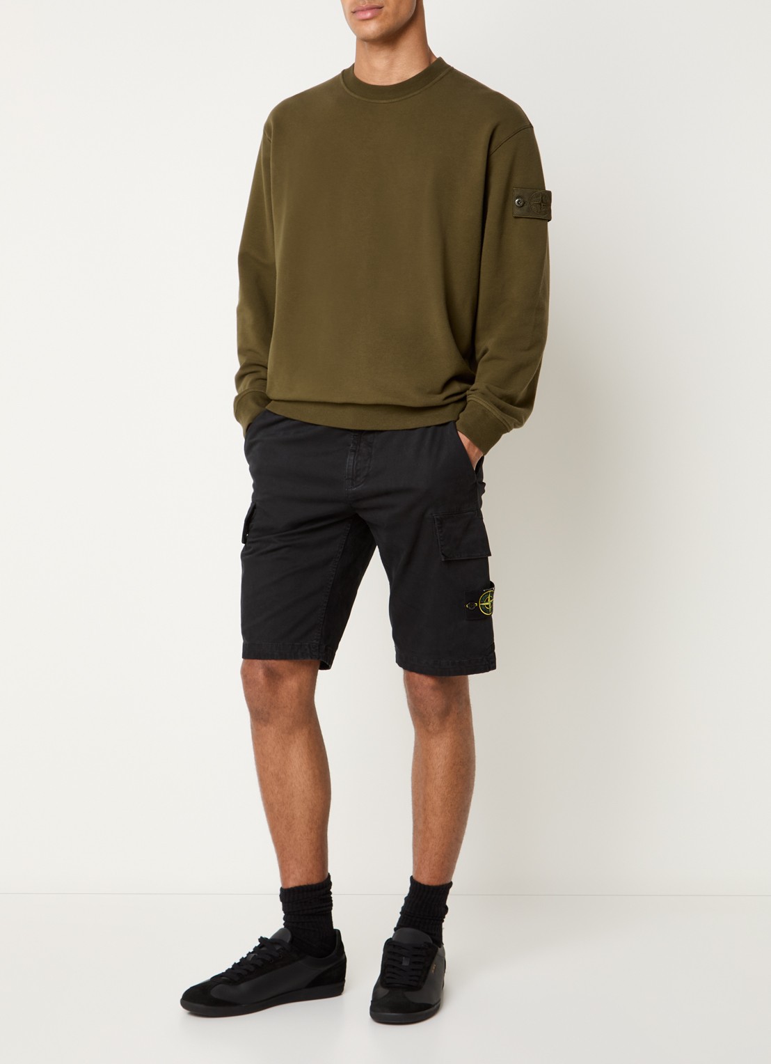 Stone Island S0F53 sweater met logo - voorkant 5 bronsgroen