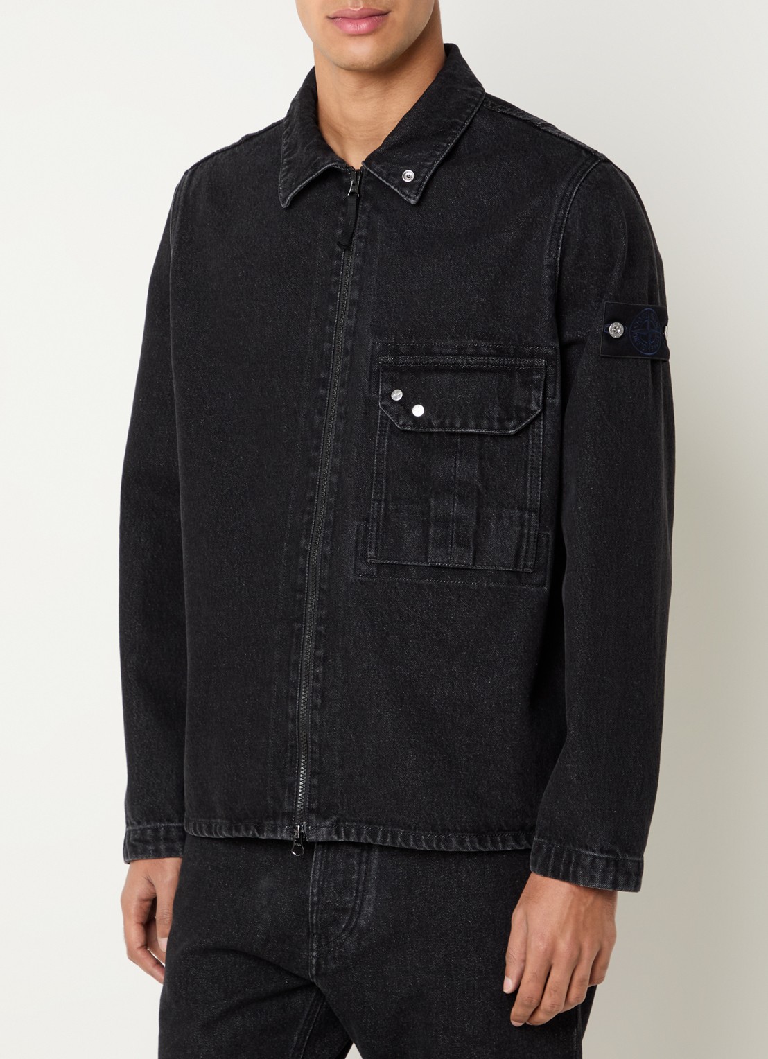 Stone Island S0J32 overshirt van denim met logo - detail antraciet