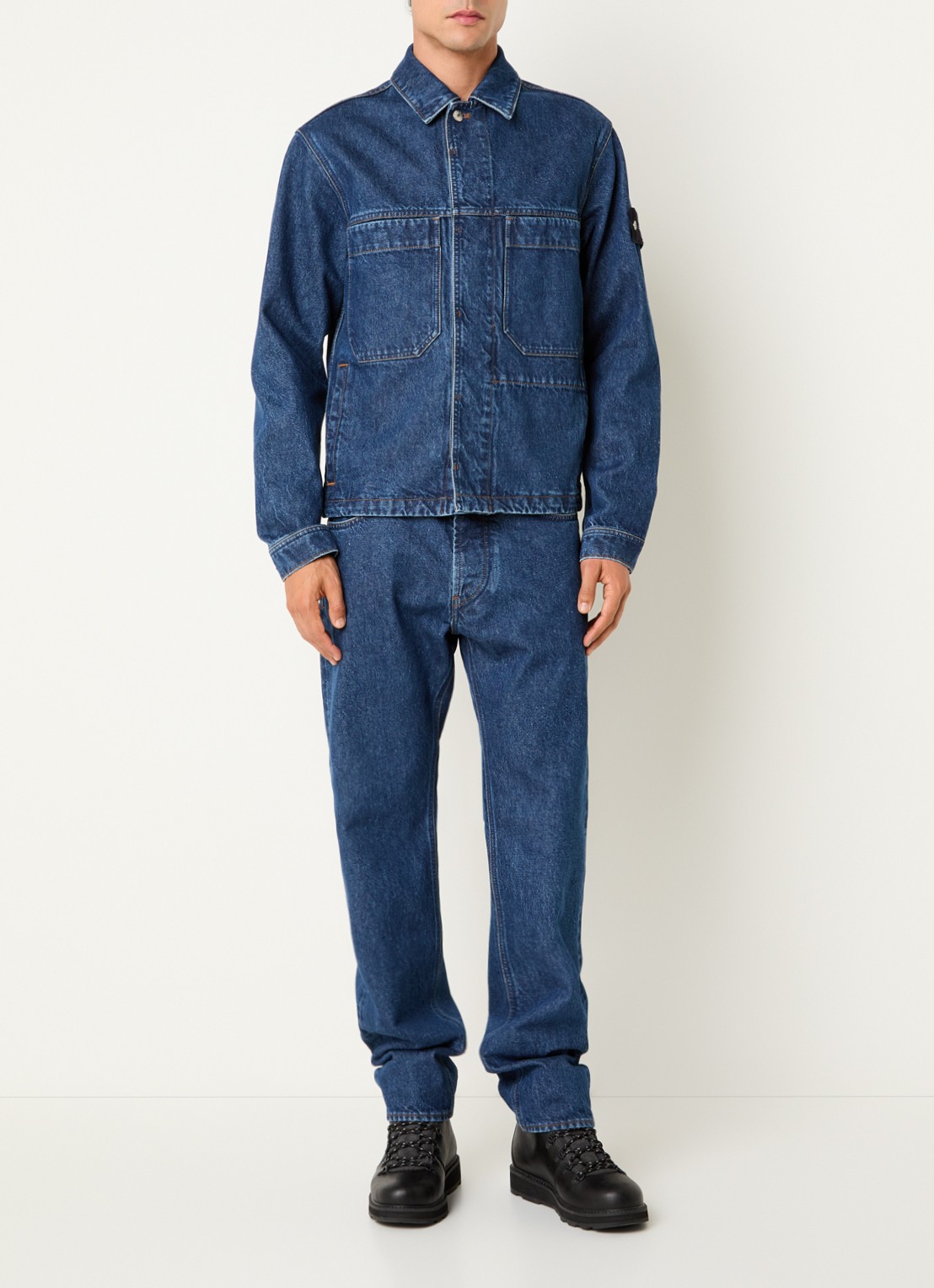 Stone Island S0J34 straight fit jeans met medium wassing - voorkant 5 blauw