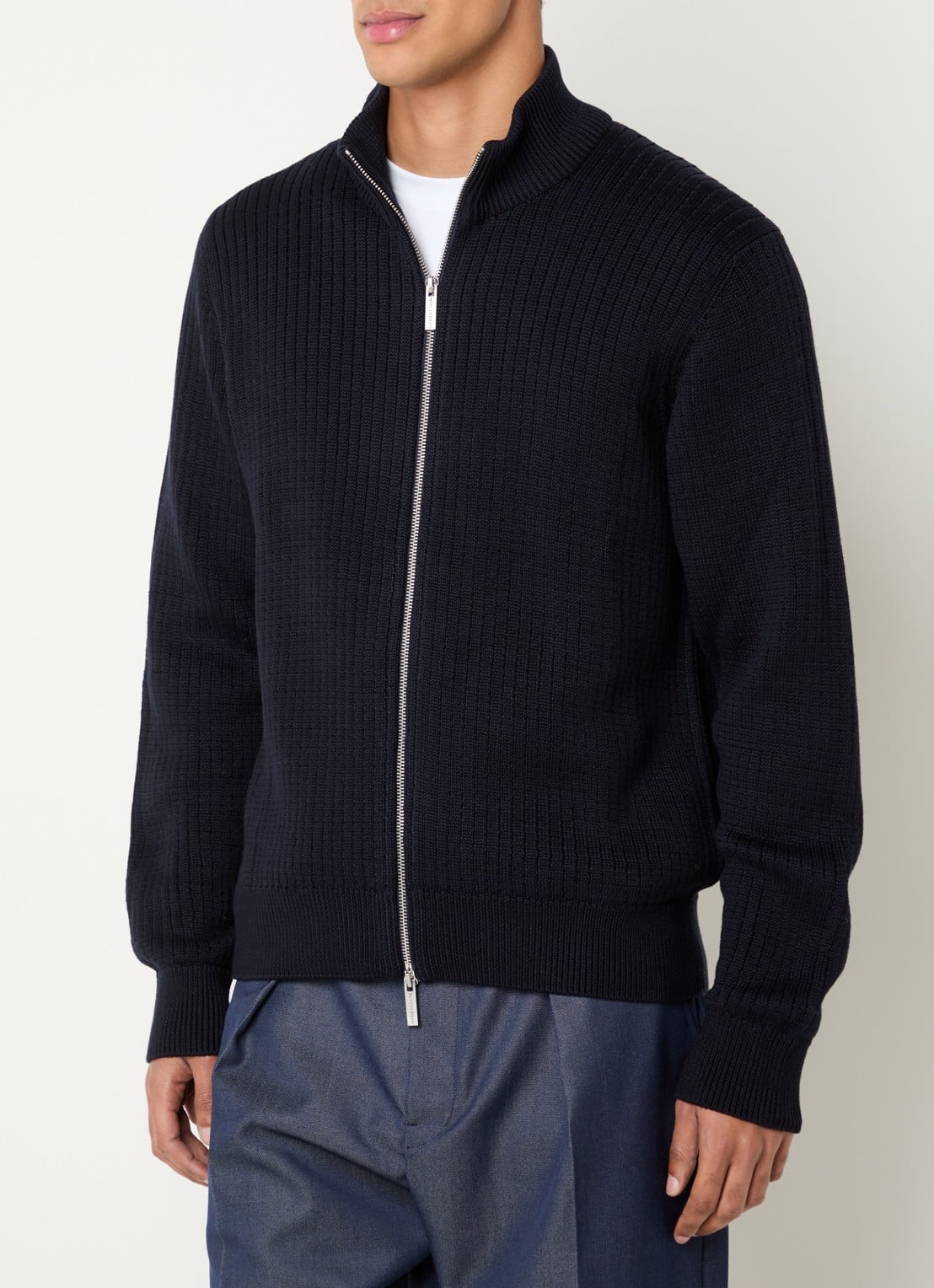 Strellson Adrian fijngebreid vest met opstaande kraag - detail donkerblauw