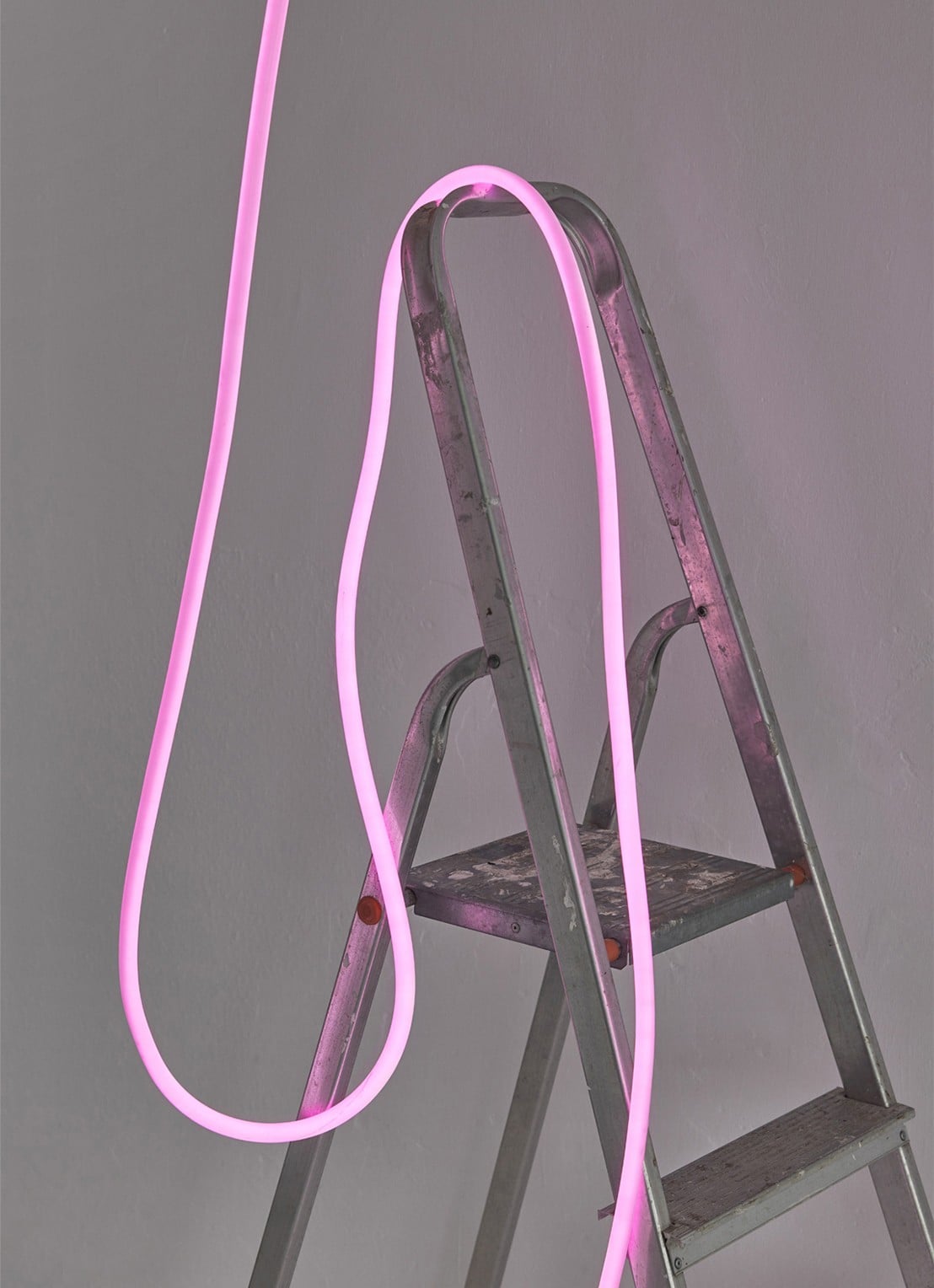 Studio About Flex Tube ledverlichting 5 meter - detail 6 donkerroze