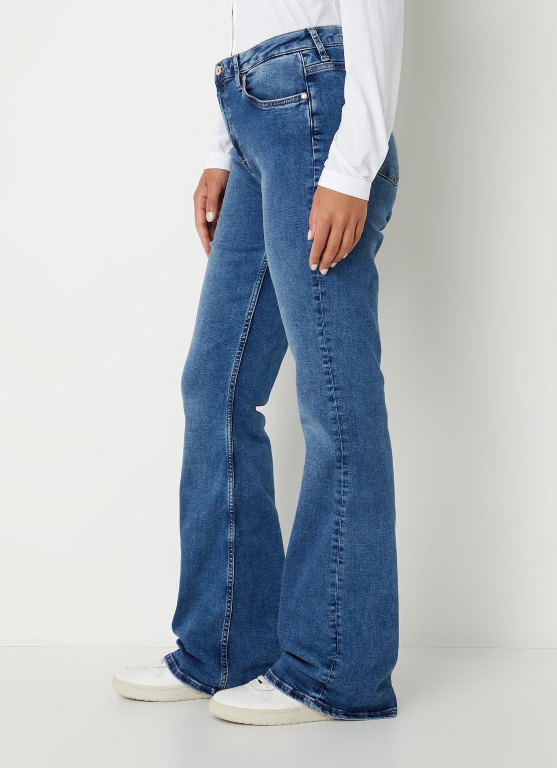Studio Anneloes Belle mid waist flared jeans in  katoenblend - detail 4 indigo