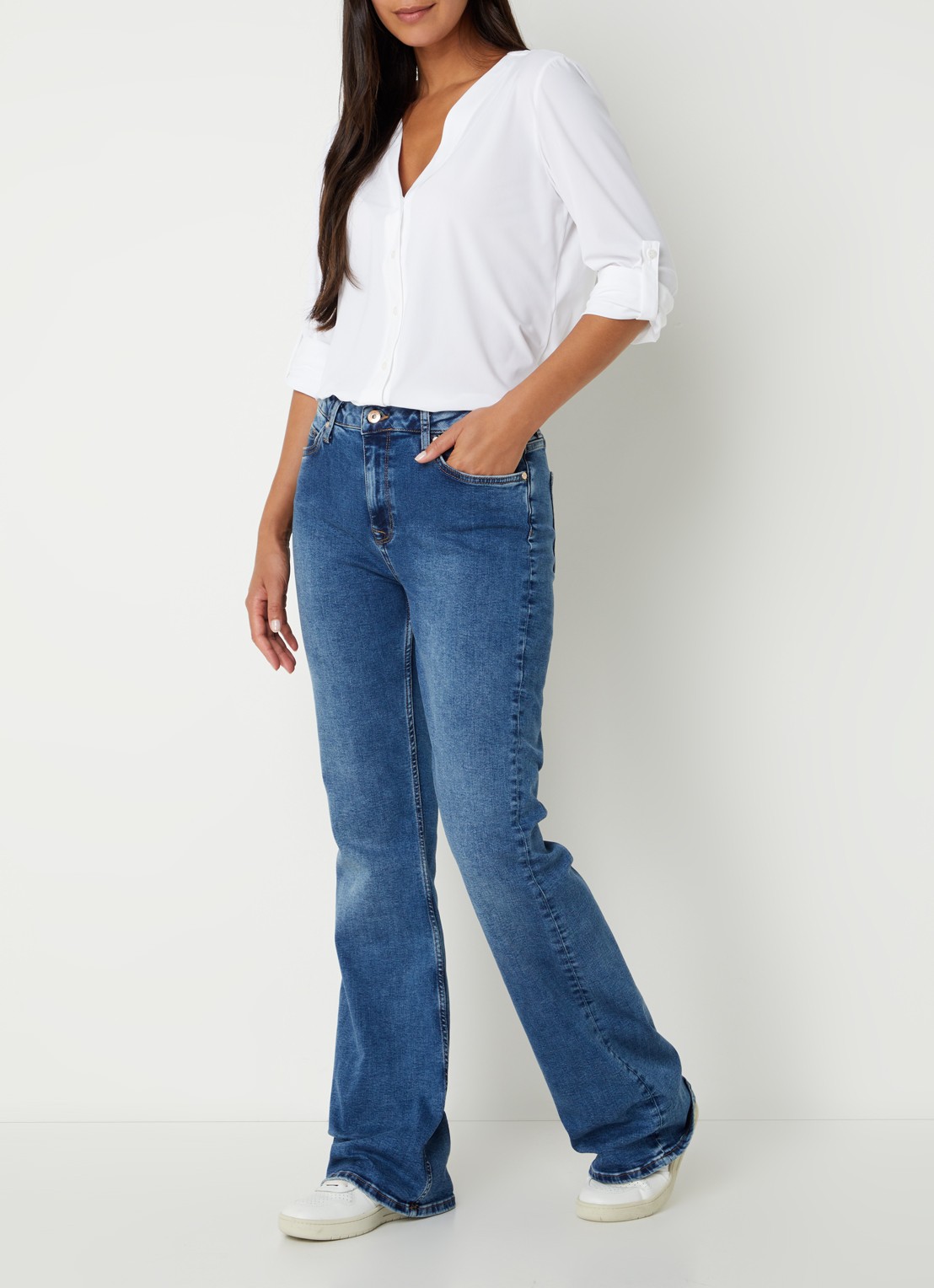 Studio Anneloes Belle mid waist flared jeans in  katoenblend - voorkant 2 indigo