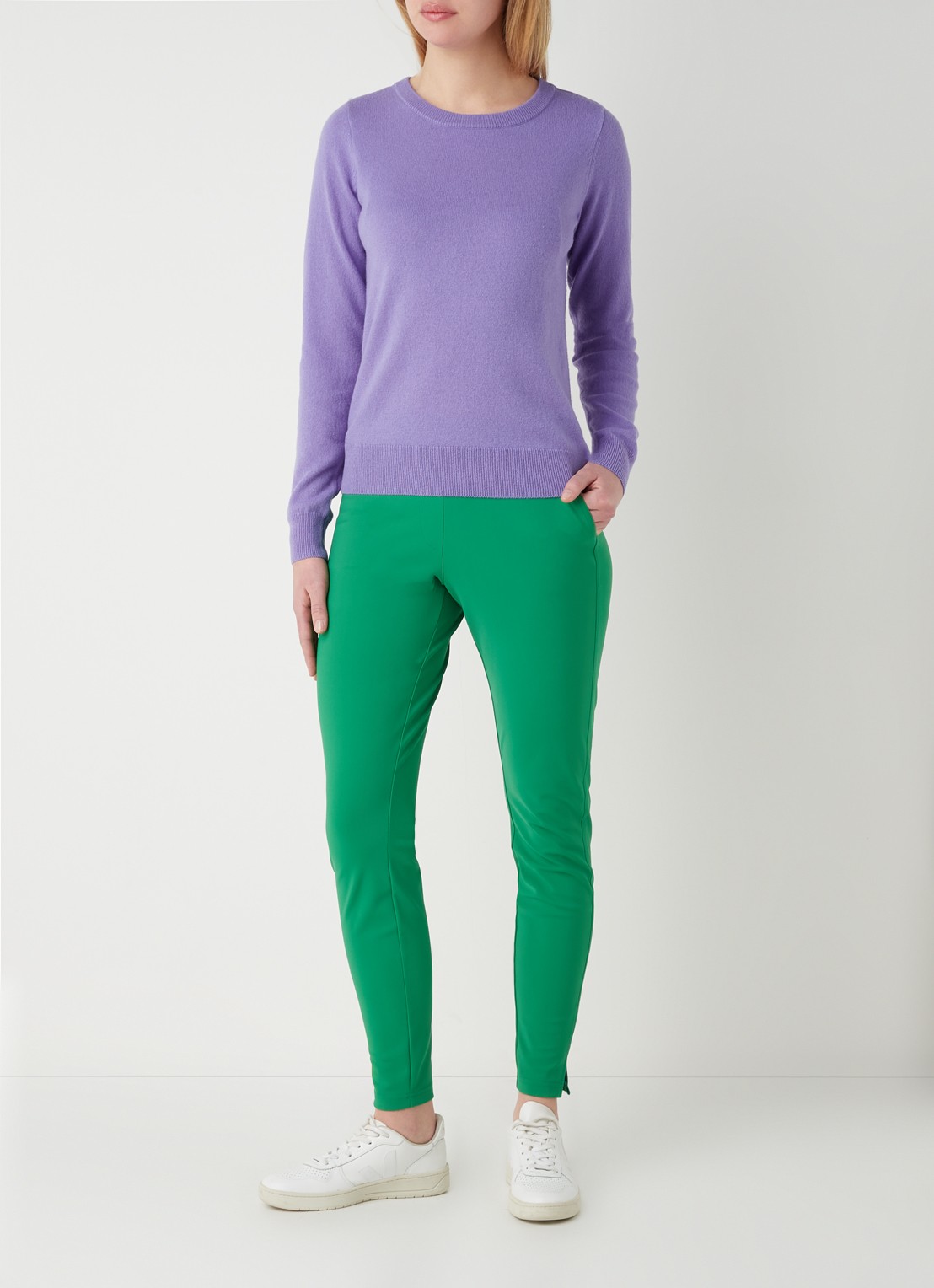 Studio Anneloes Cady fijngebreide pullover in kasjmierblend - voorkant 4 violet