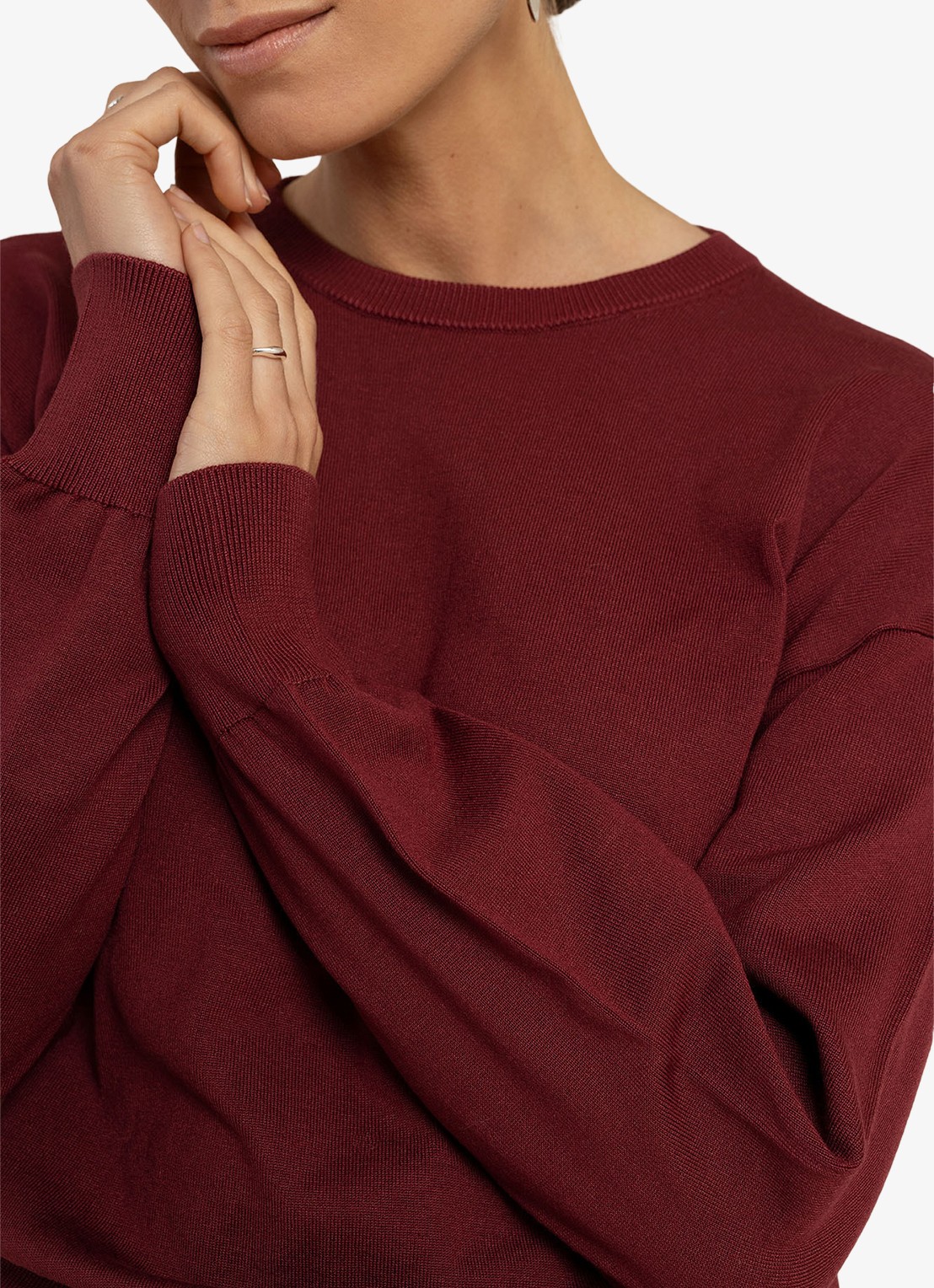 Studio Anneloes Costa sweater met logo - detail 5 kersenrood