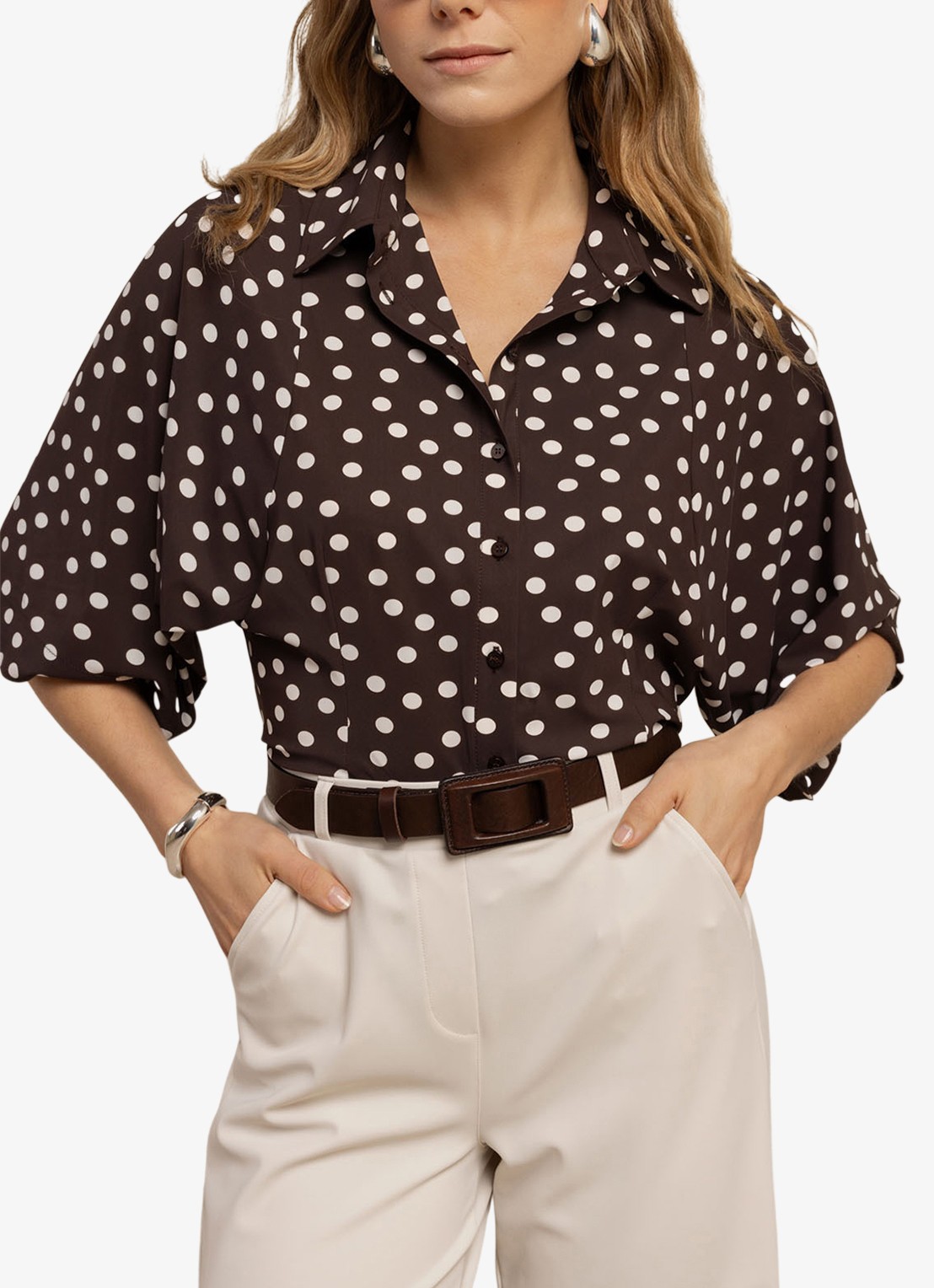 Studio Anneloes Fabienne blouse met stippenprint - detail 2 bruin