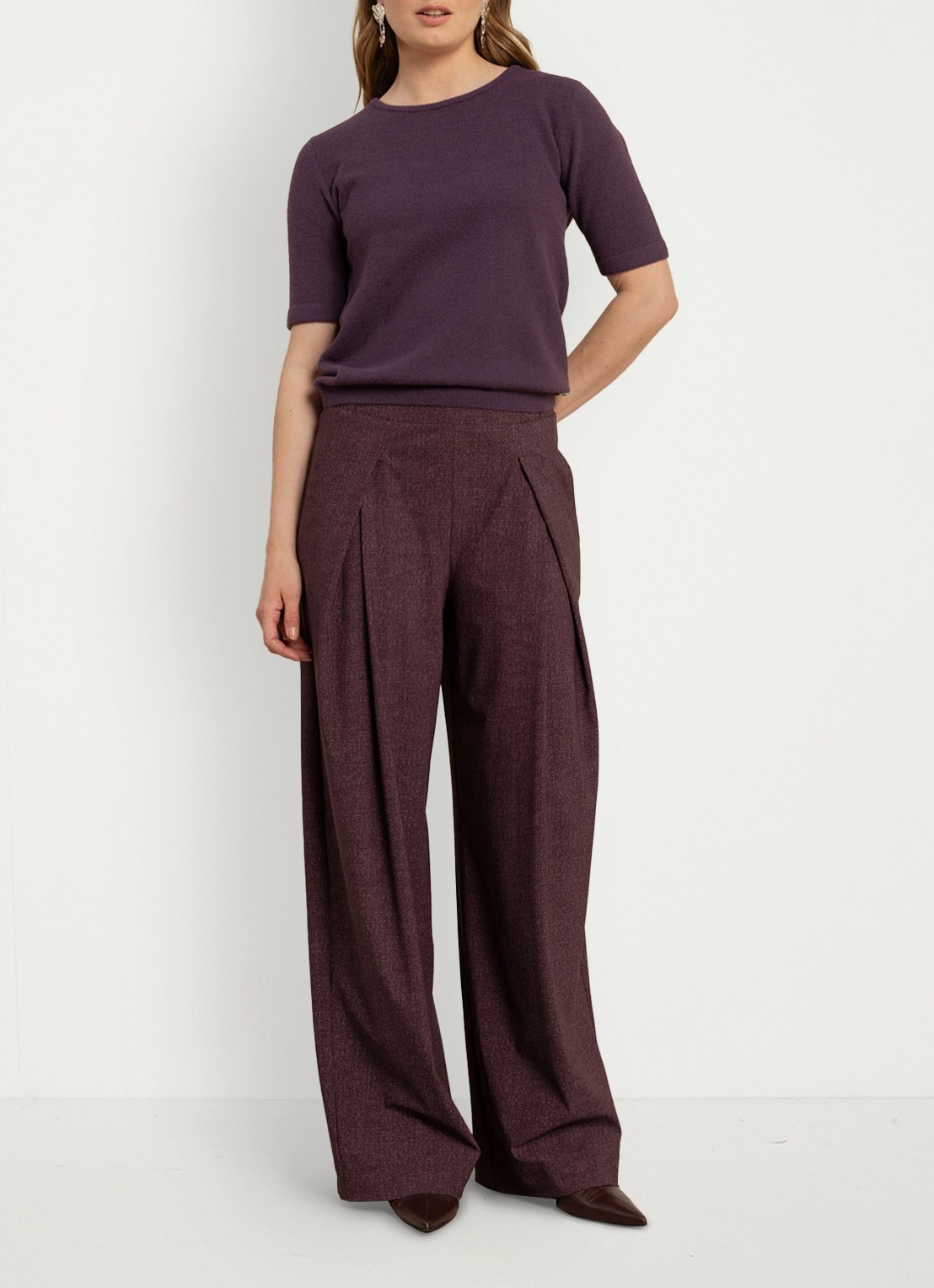 Studio Anneloes Felica fijngebreide pullover met ronde hals - voorkant 5 paars