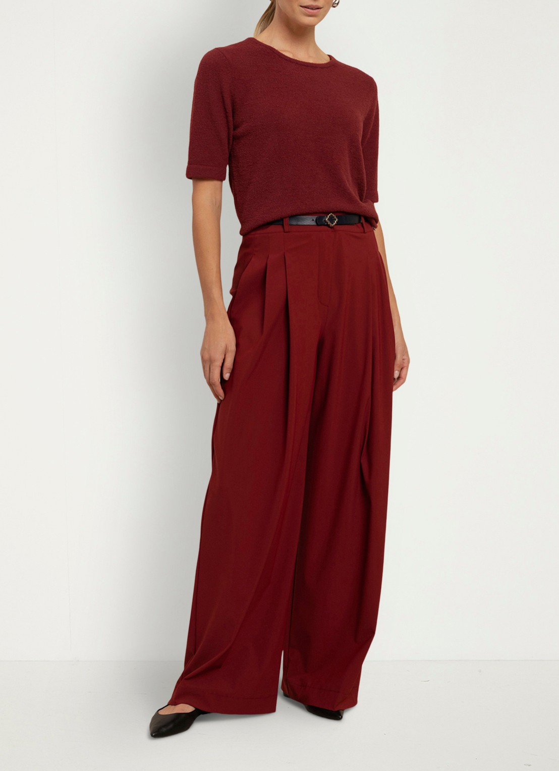 Studio Anneloes Felica fijngebreide pullover - voorkant 5 bordeauxrood