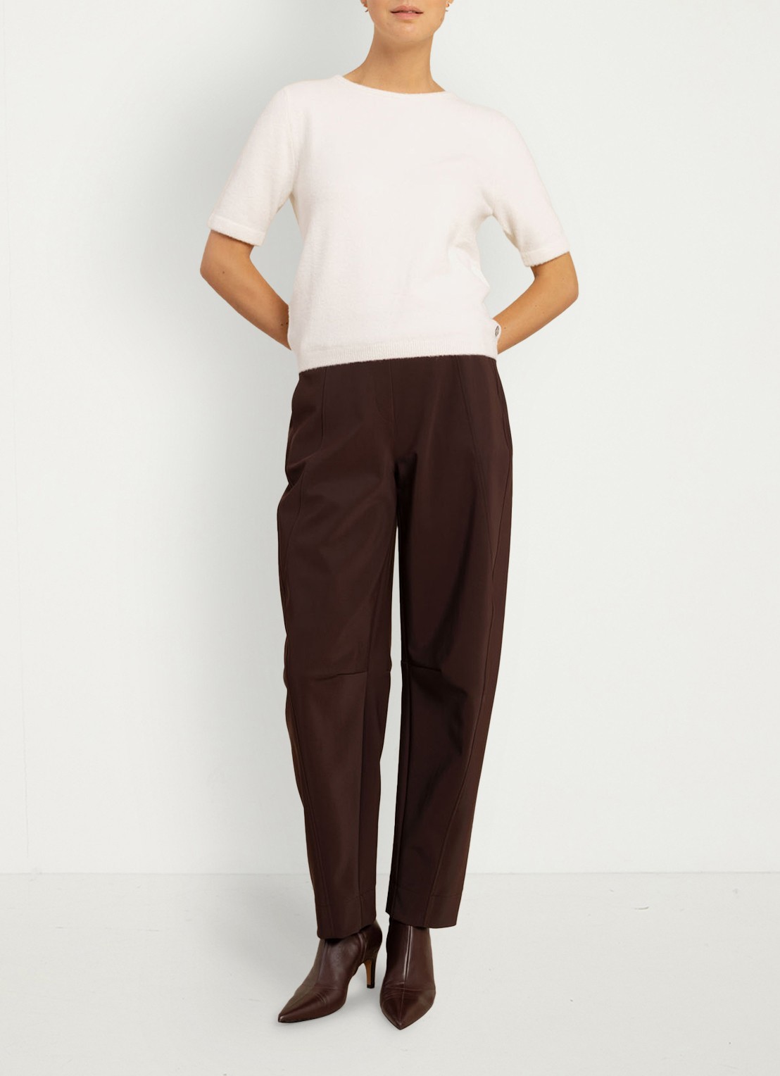 Studio Anneloes Felica pullover - voorkant 5 gebroken wit