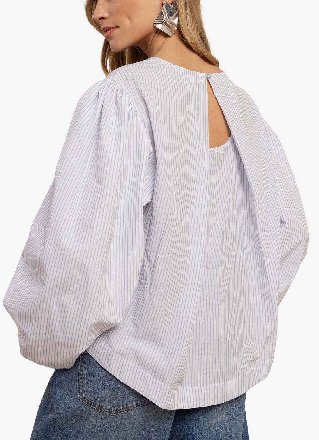Studio Anneloes Florence top met ballon mouw - achterkant blauw