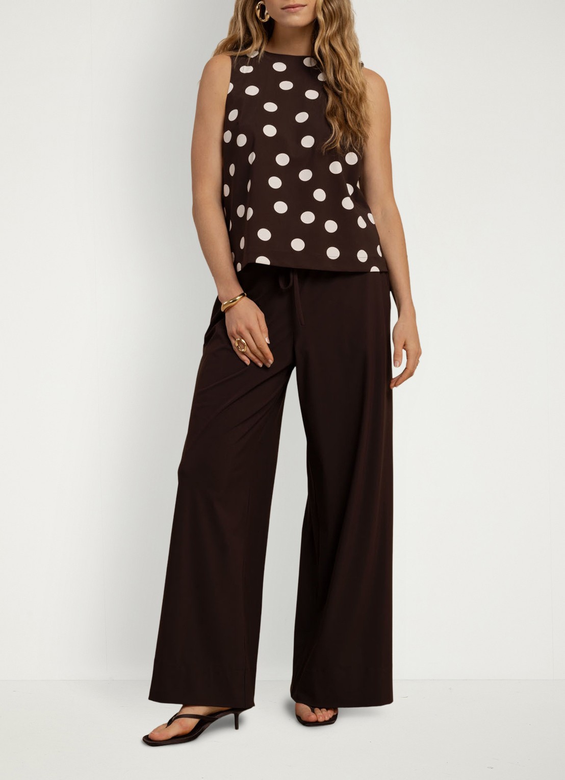 Studio Anneloes Grace high waist wide fit broek met steekzakken - voorkant 4 bruin