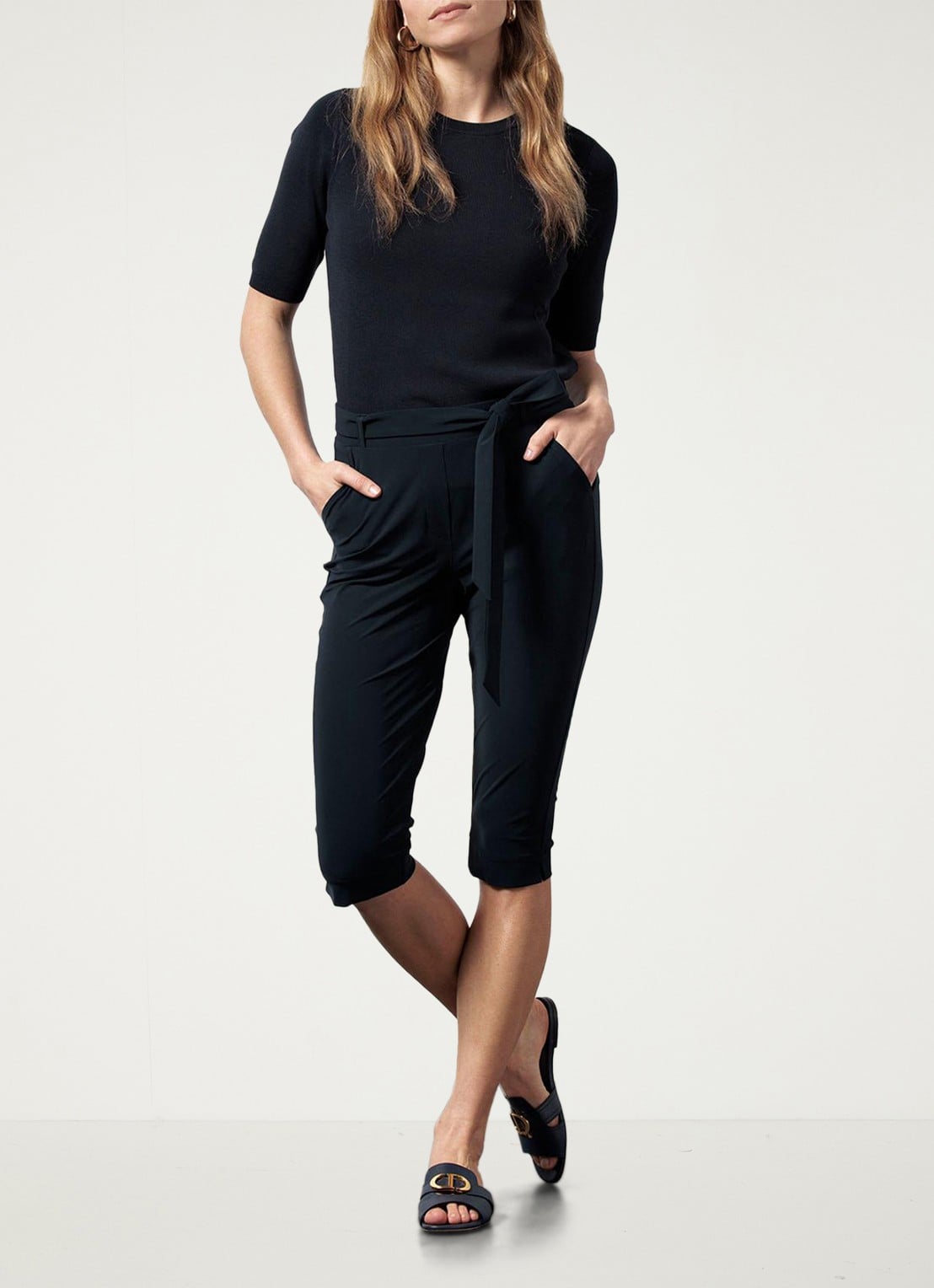 Studio Anneloes Hanna mid waist slim fit cropped broek van travelstof - voorkant 3 donkerblauw
