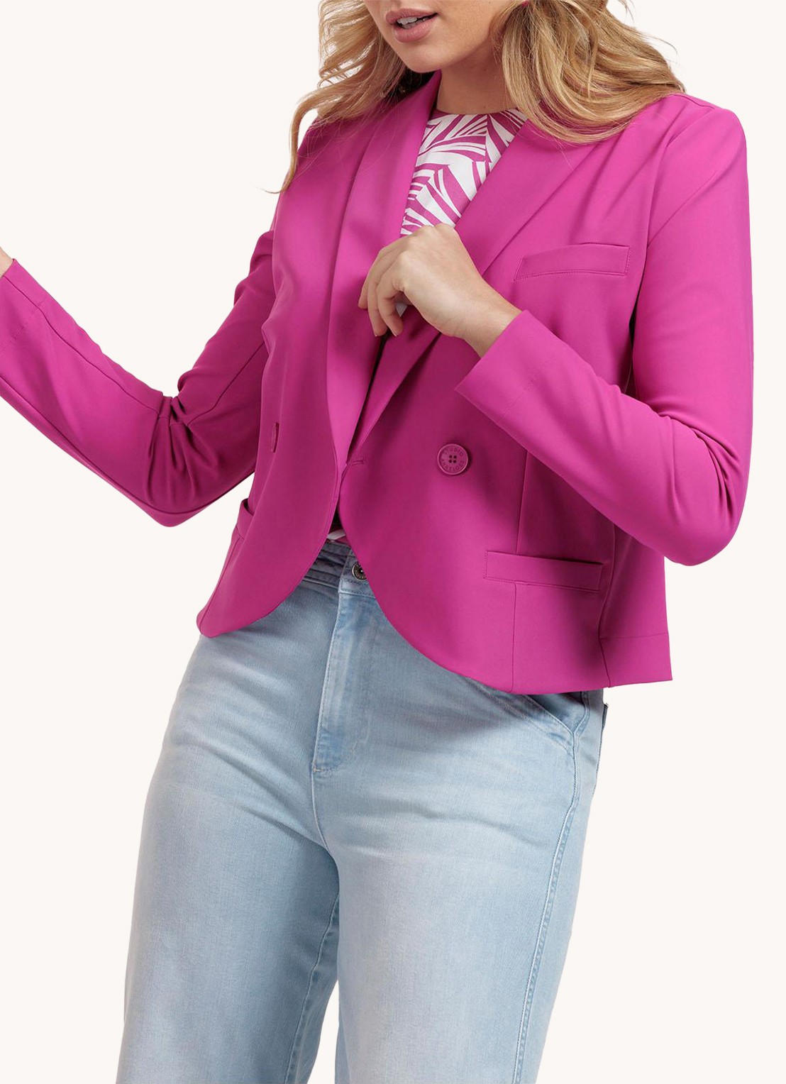 Studio Anneloes Ida cropped double breasted blazer - detail 3 fuchsia