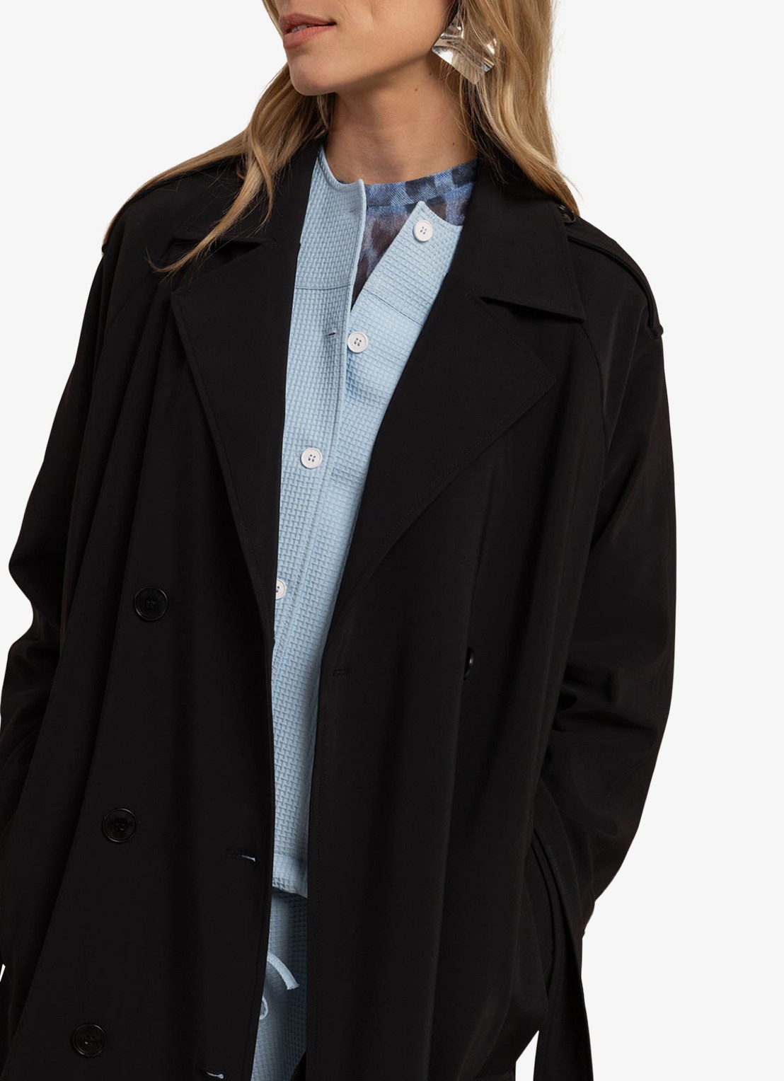 Studio Anneloes Laurine trenchcoat met strikceintuur - detail 3 zwart