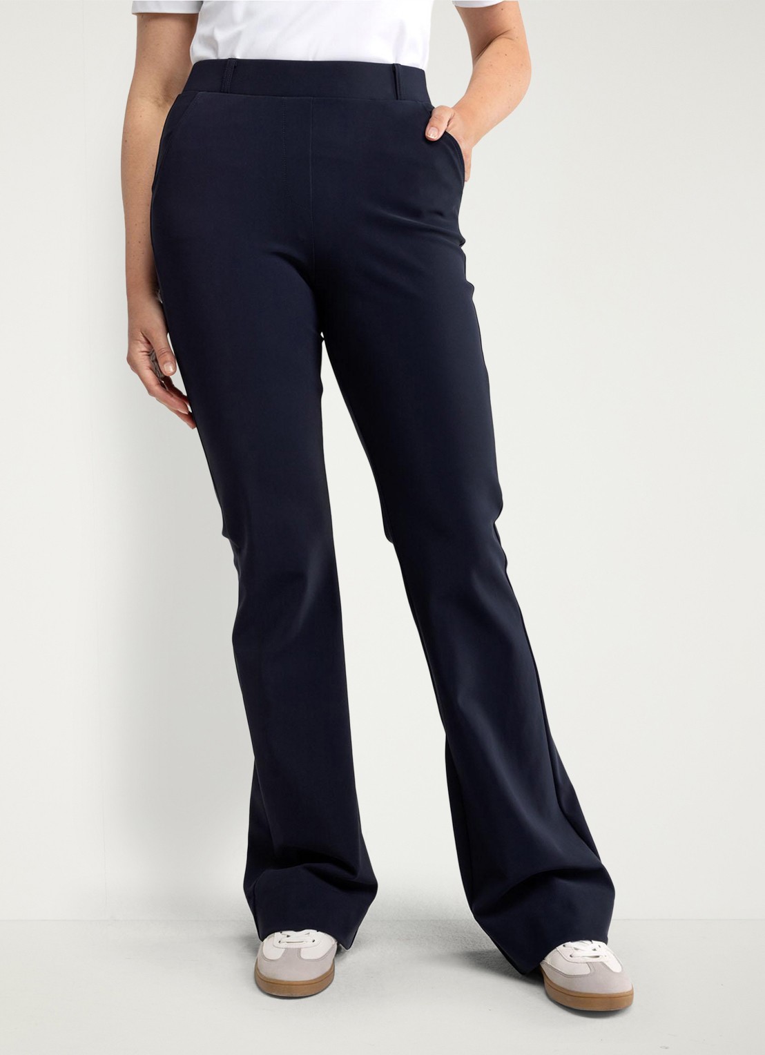 Studio Anneloes Long high waist flared fit broek met steekzakken - detail 4 donkerblauw