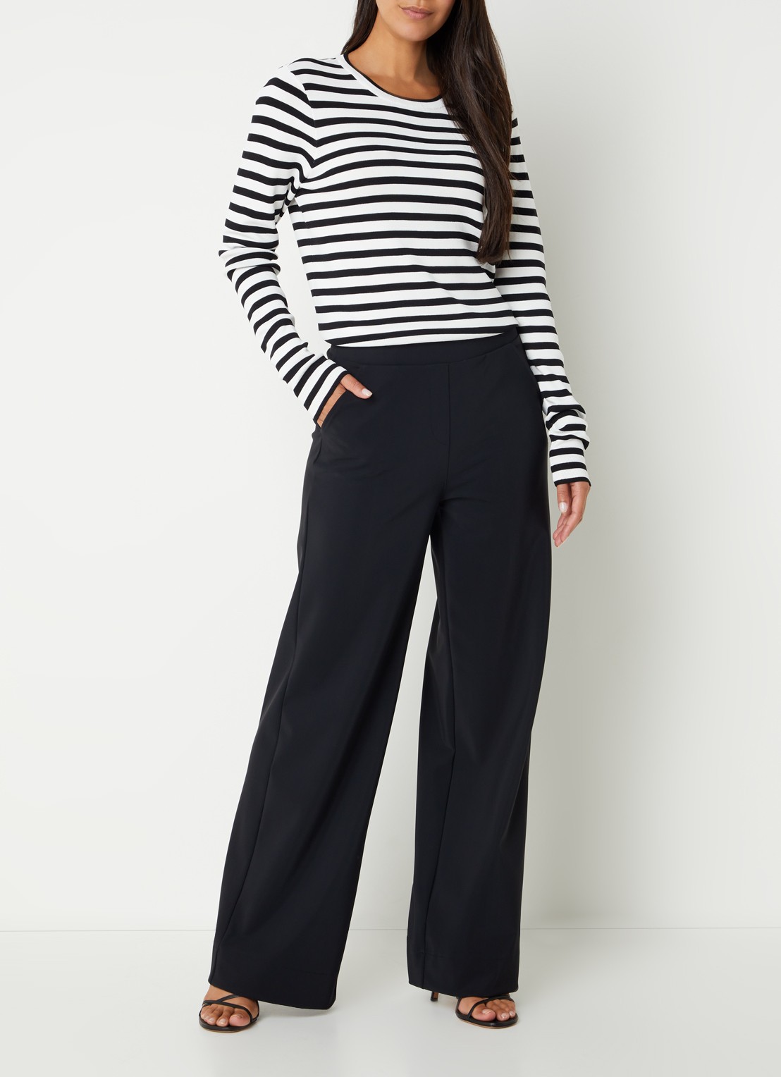 Studio Anneloes Luna fijngebreide pullover met streepprint  - voorkant 2 gebroken wit