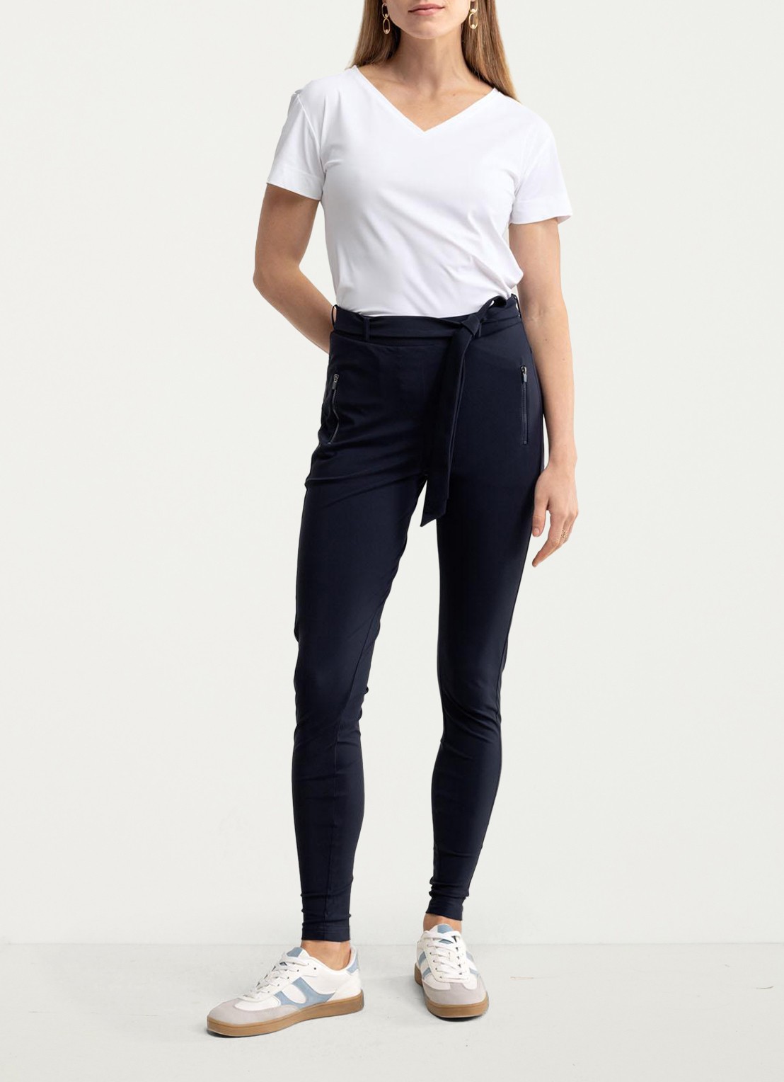 Studio Anneloes Margot high waist skinny fit broek met steekzakken - voorkant 3 donkerblauw