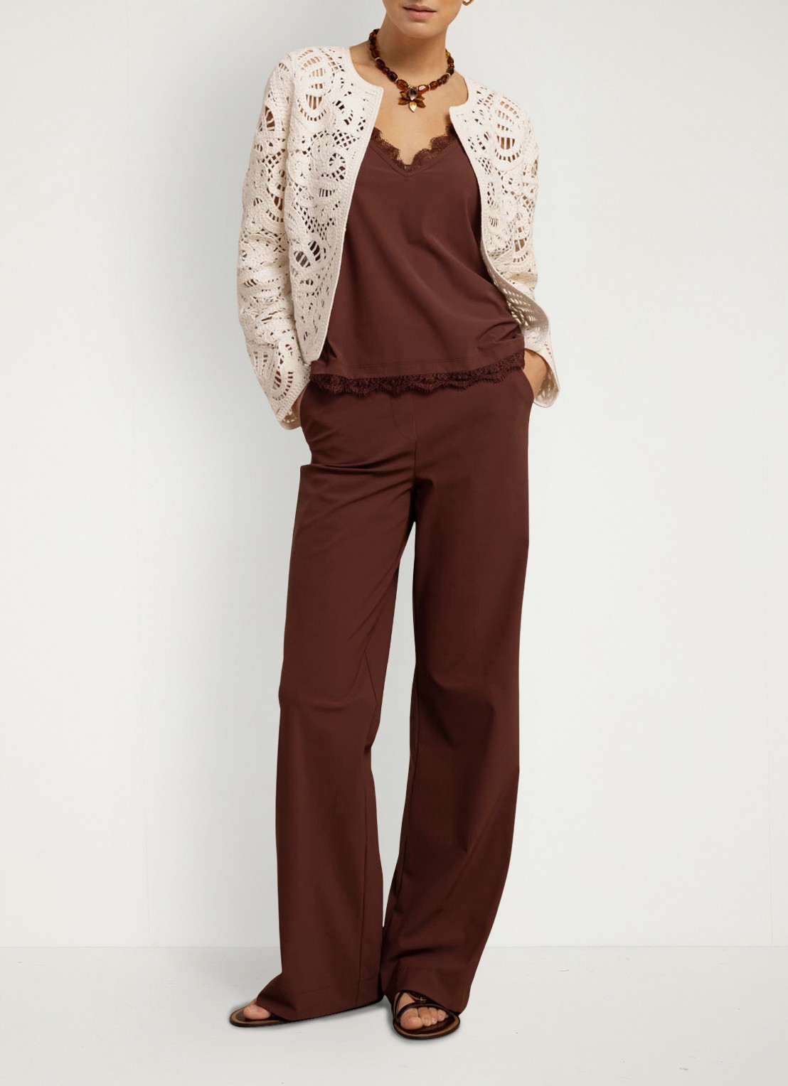 Studio Anneloes Marilon high waist loose fit pantalon met steekzakken - detail 3 bordeauxrood