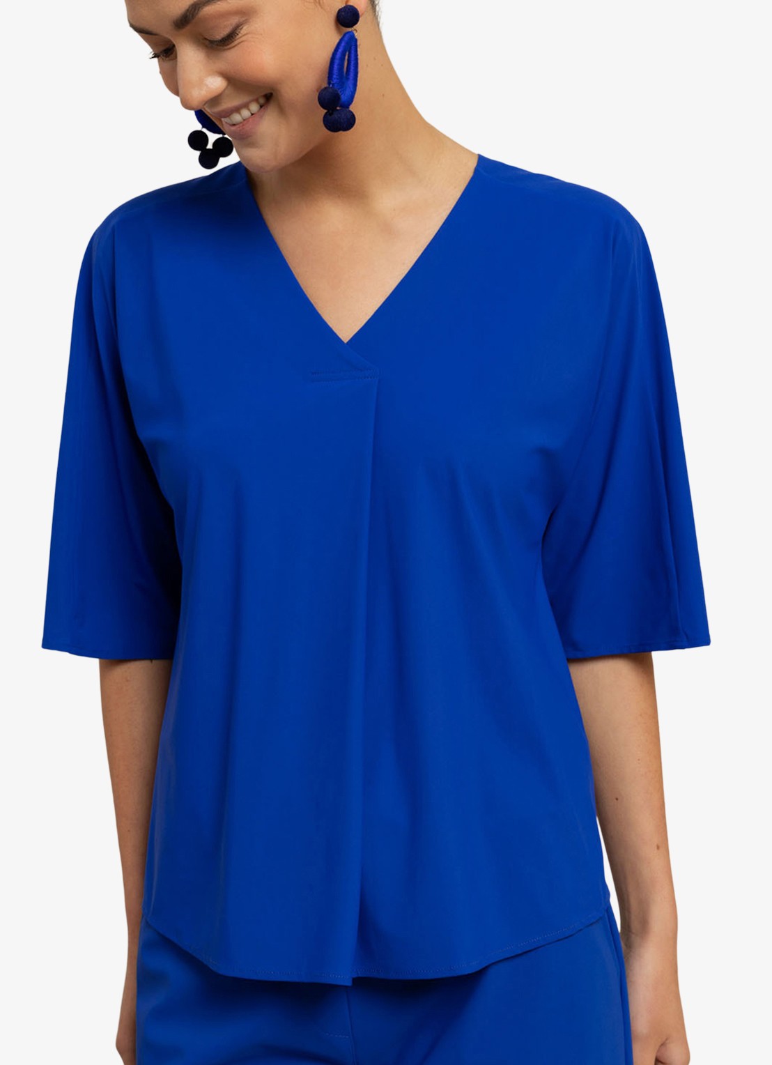 Studio Anneloes Marly tuniek met V-hals - detail donkerblauw