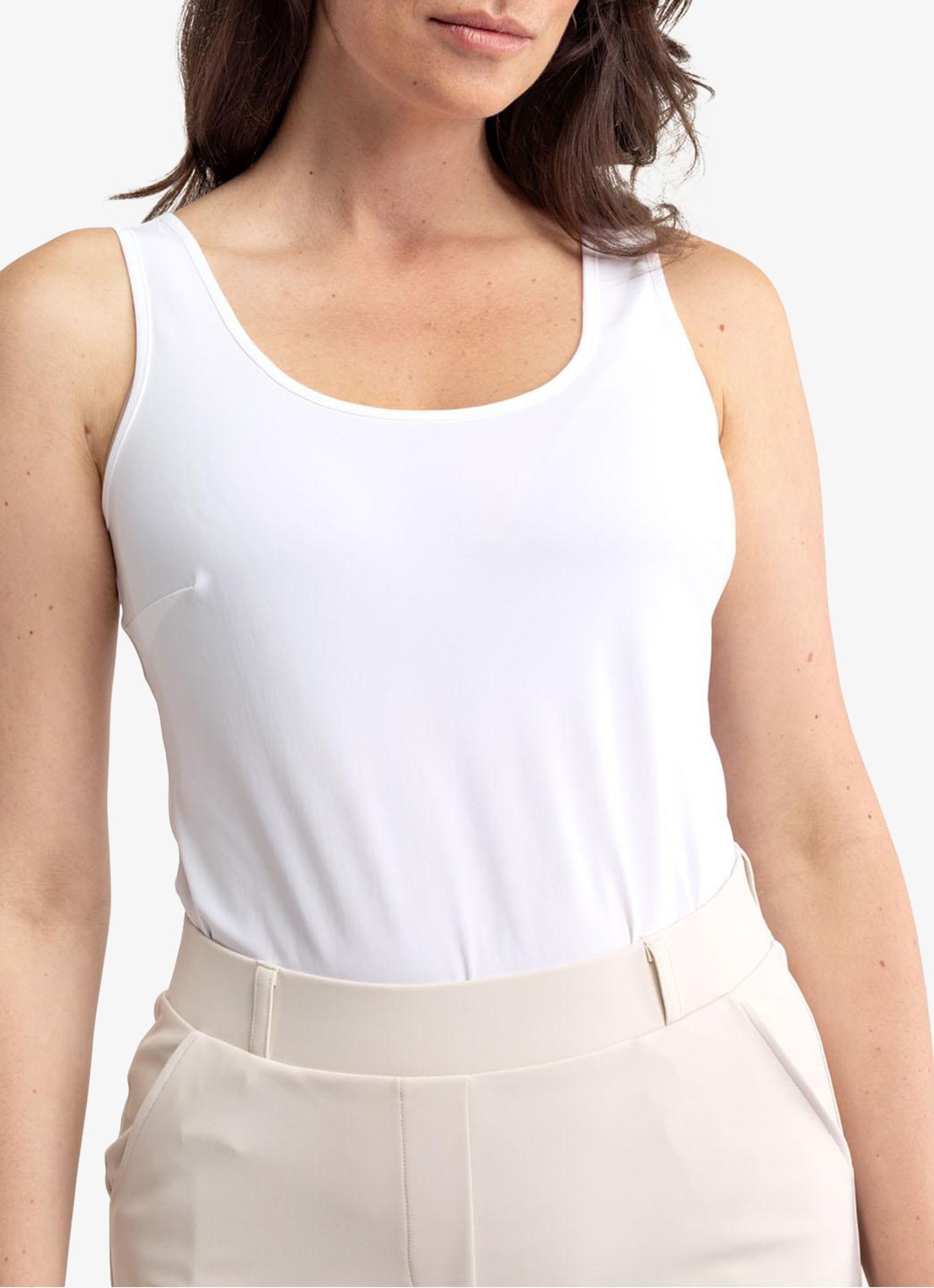 Studio Anneloes Nova tanktop met ronde hals - detail 2 wit