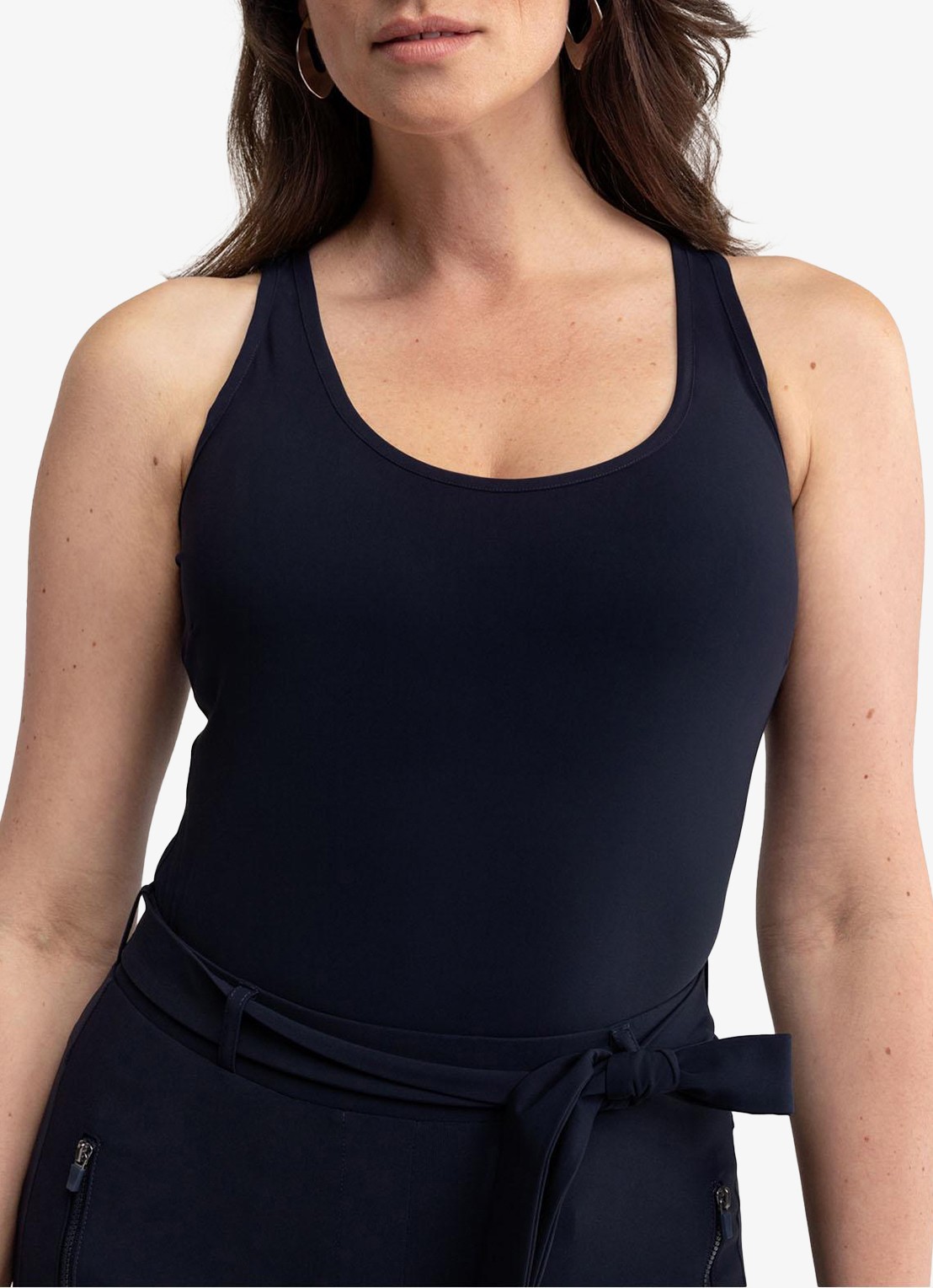 Studio Anneloes Nova tanktop met ronde hals - detail 4 donkerblauw