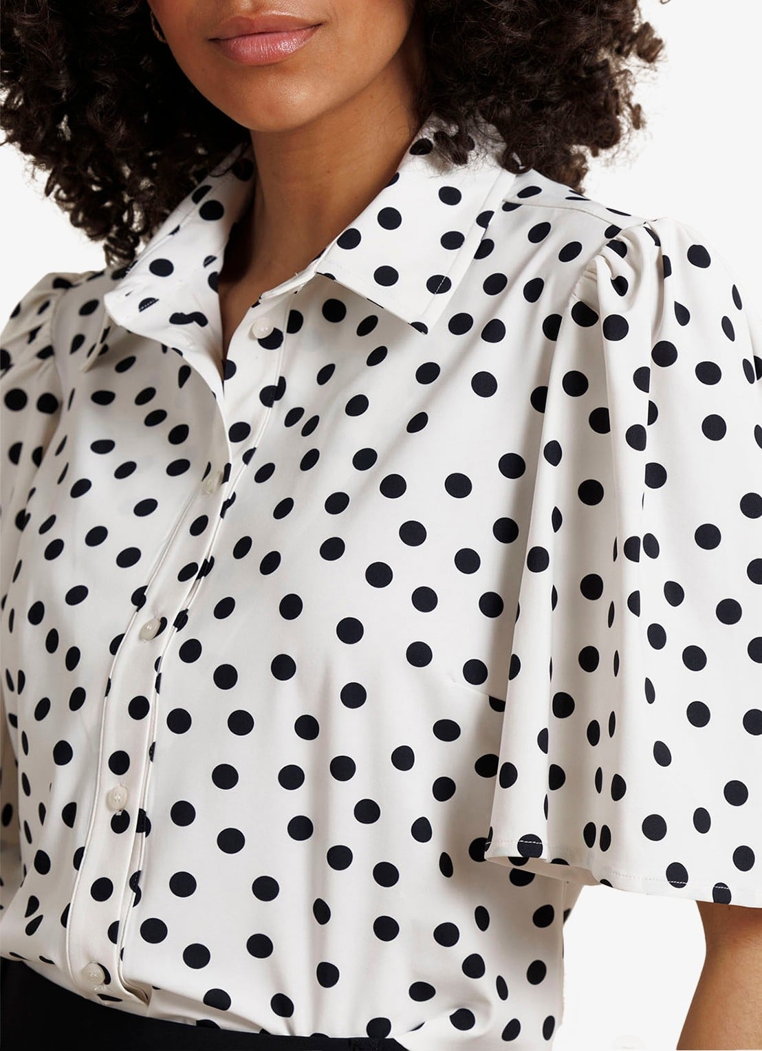 Studio Anneloes Poppy dot blouse met vlindermouwen - detail 2 multicolor