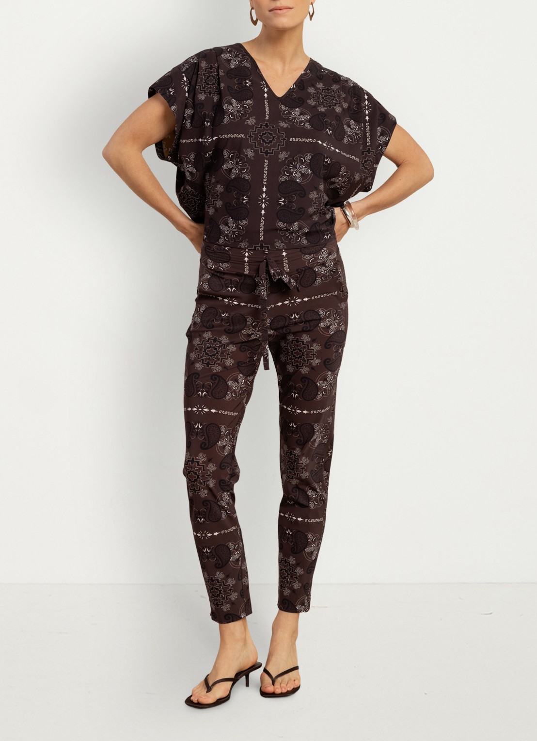 Studio Anneloes Renske top met paisley print - voorkant 5 bruin